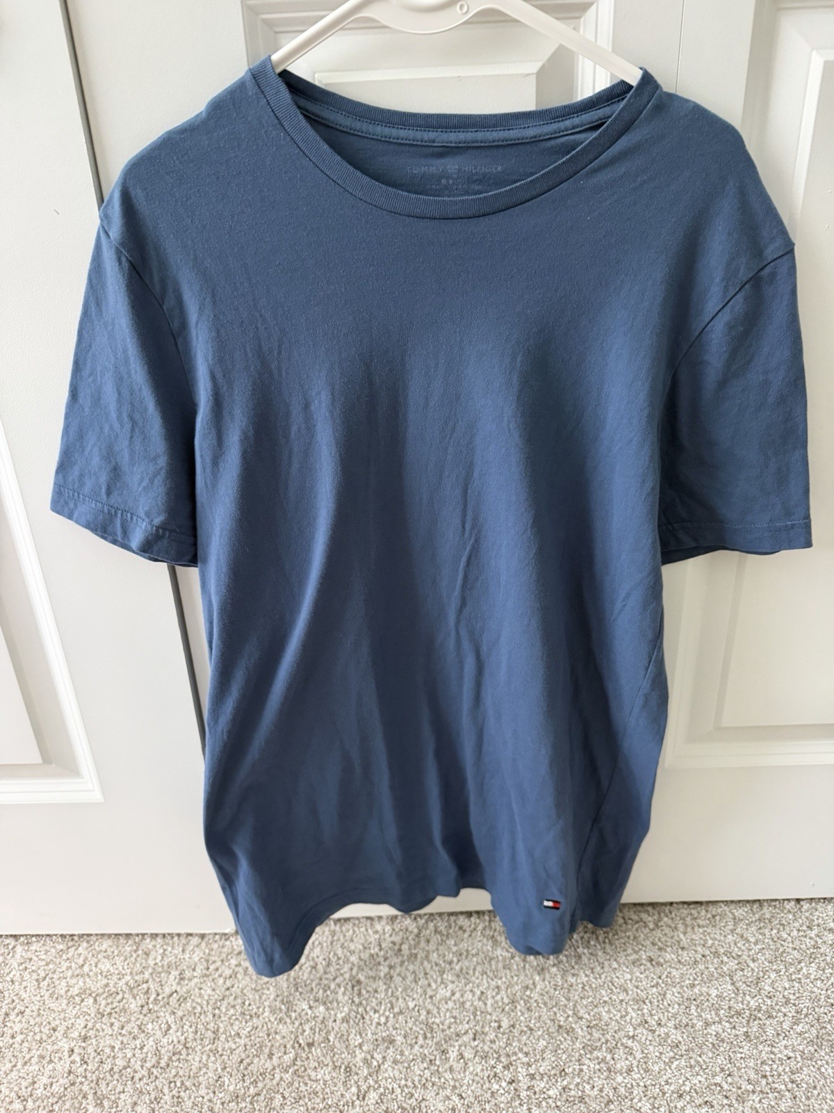 Tommy Hilfiger T Shirt Mens Size M Blue Casual Short Sleeve Adult Cotton