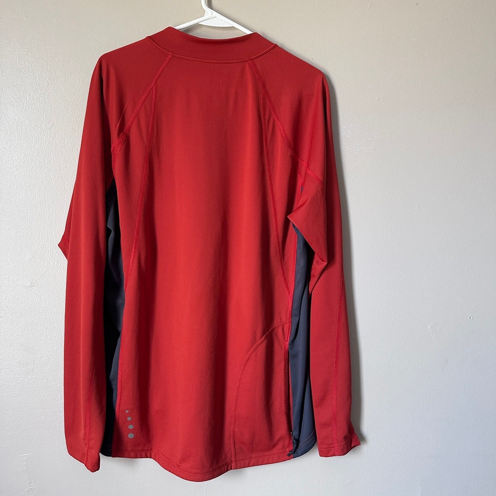 L.L Bean Mens LARGE 1/2 Zip Pullover Shirt Lightweight Running Hiking Cycling