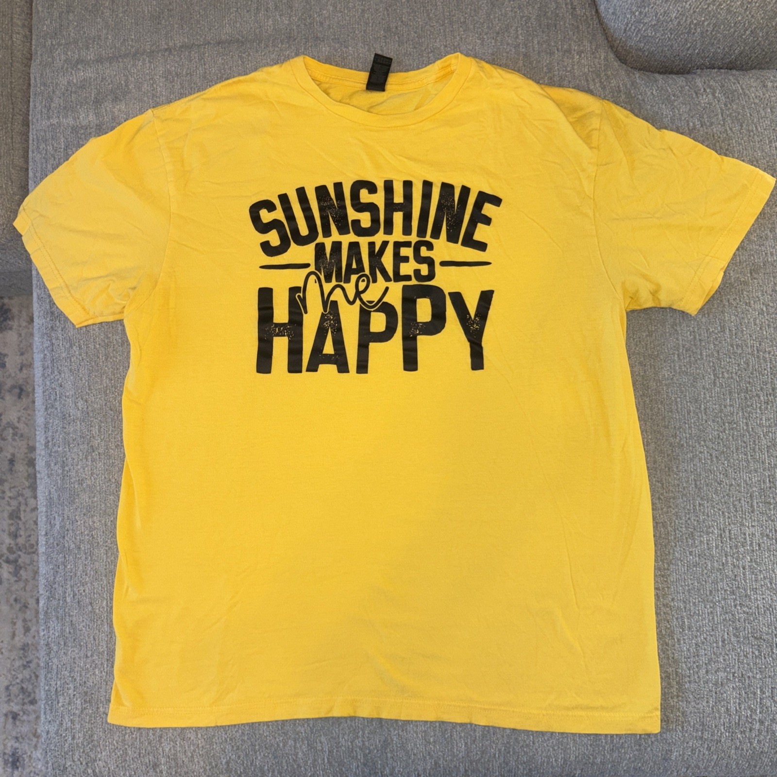 Gilden Soft Style, Unisex Large, Sunshine Makes Me Happy T-Shirt, Yellow