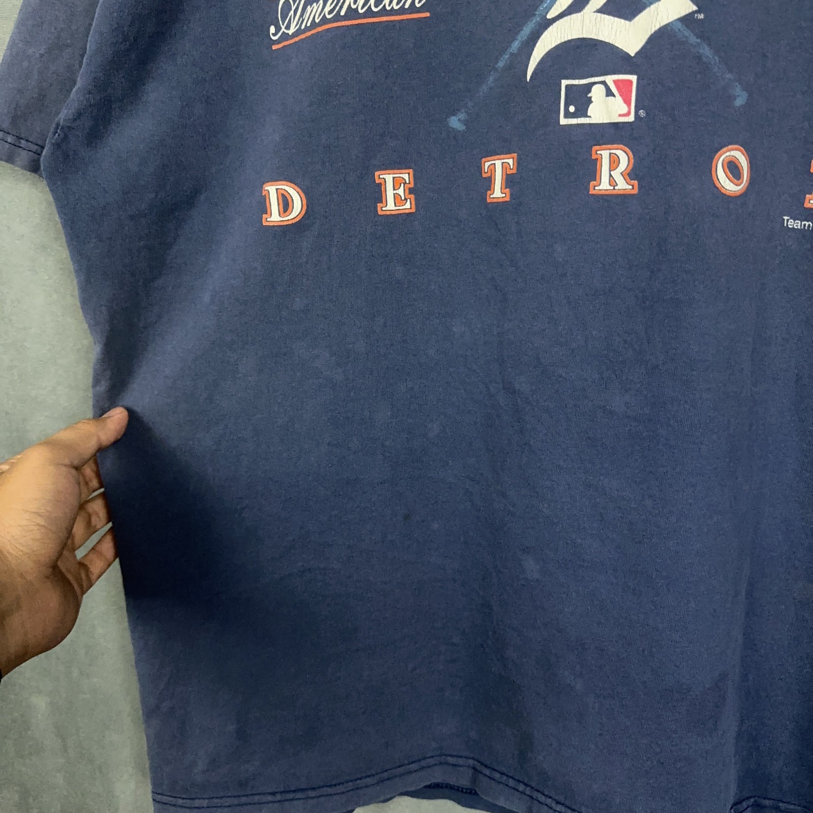 Vintage Hanes t shirt Mens XXL Tigers Detroit Baseball American League Worn in