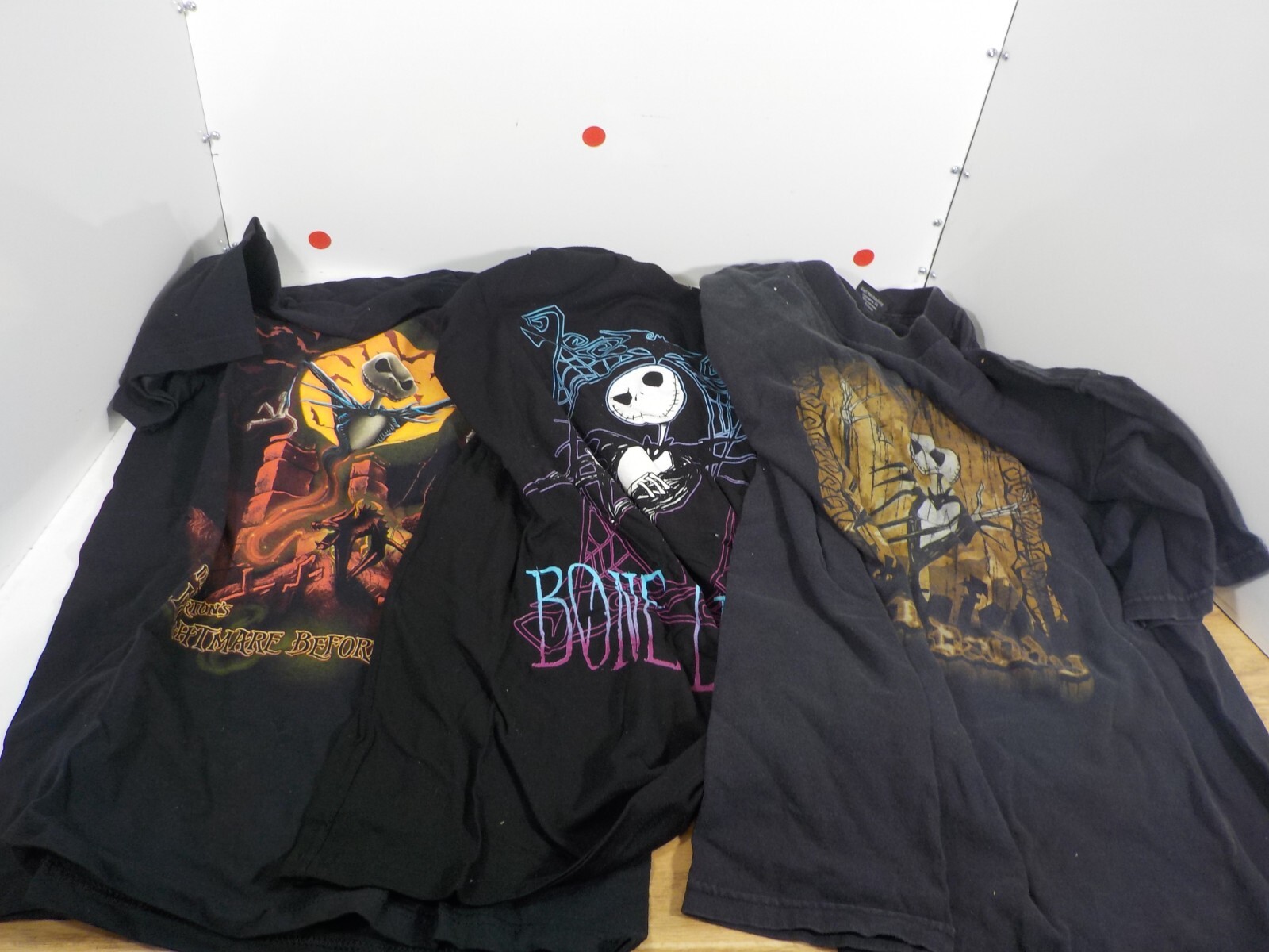 N A312 Disney Nightmare Before Christmas Size Small T-Shirt Lot (A)