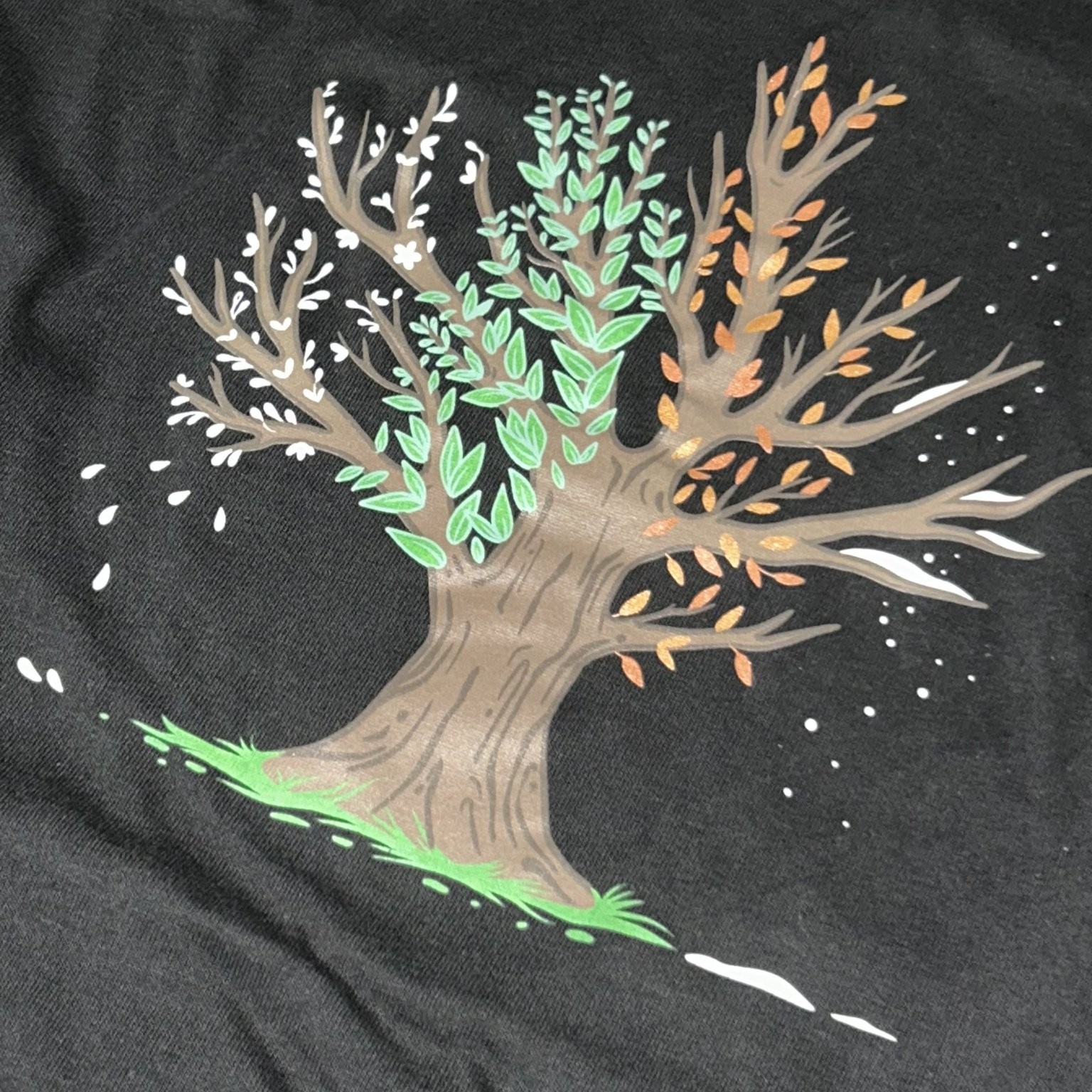Delta Pro Weight Men’s Black Long Sleeve T-Shirt L Four Seasons Tree Graphic