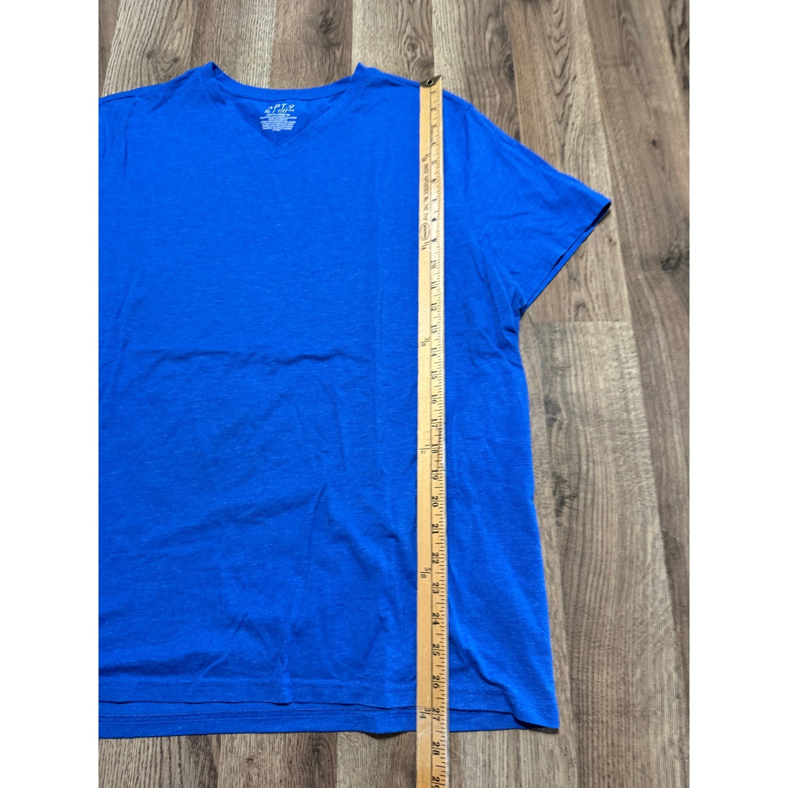 APT.9 Premier Flex Men’s T-Shirt XL Royal Blue Solid V-Neck Lounge Tee Excellent