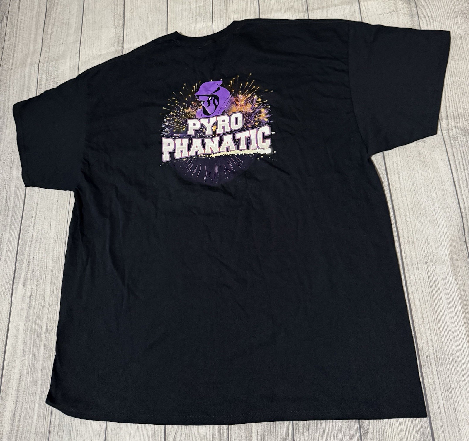 Phantom Fireworks T-Shirt Men’s 3XL Black Pyro Phanatic Short Sleeves NWOT