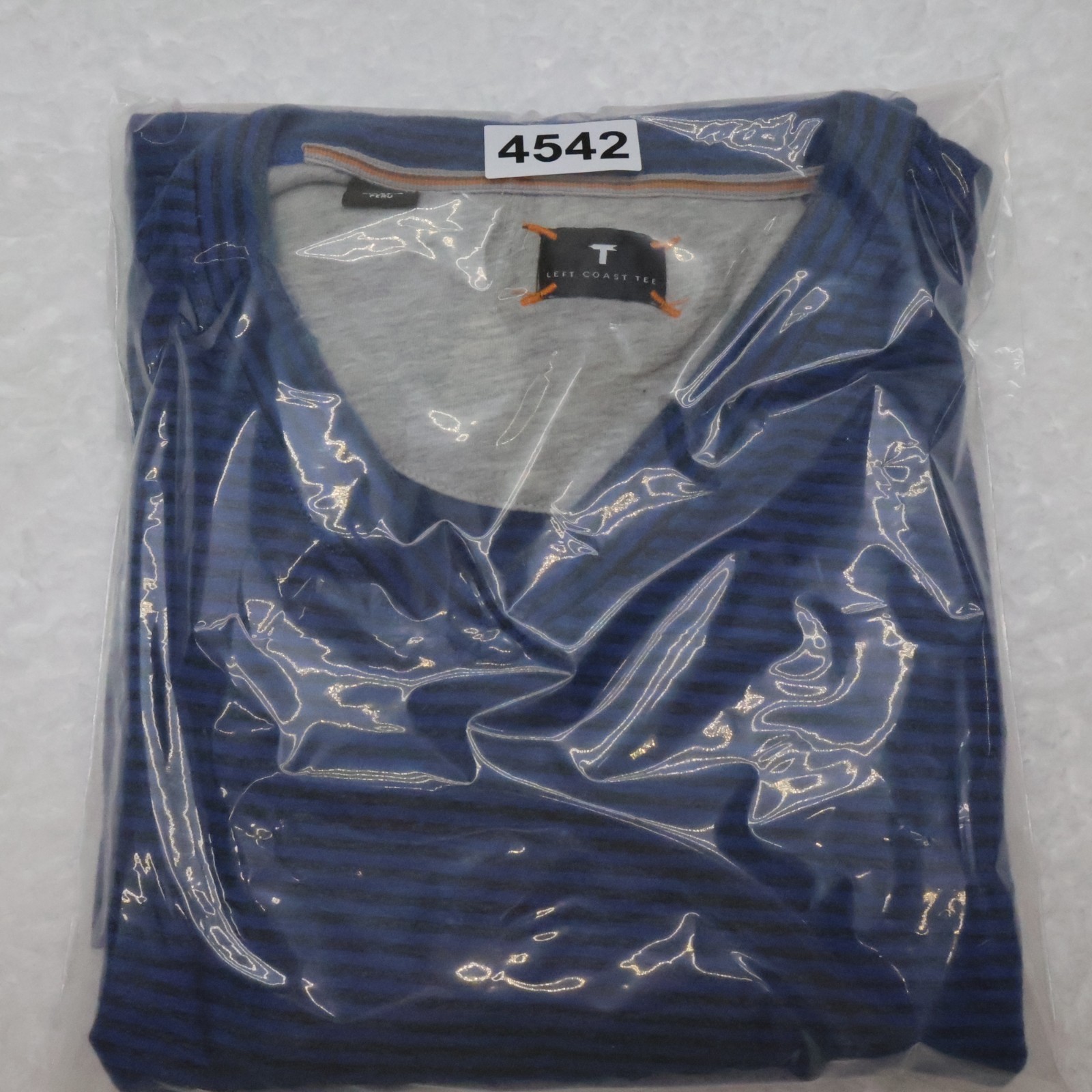 Left Coast Tee Striped V Neck Long Sleeve Shirt Blue Black Men’s XXL