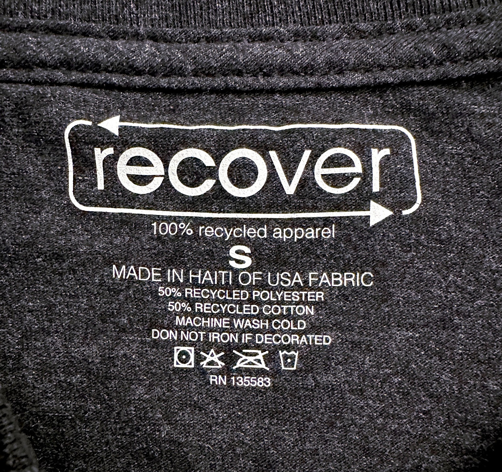 Adobe Software Company Logo Men’s Medium Gray T-Shirt – 100% Recycled Materials