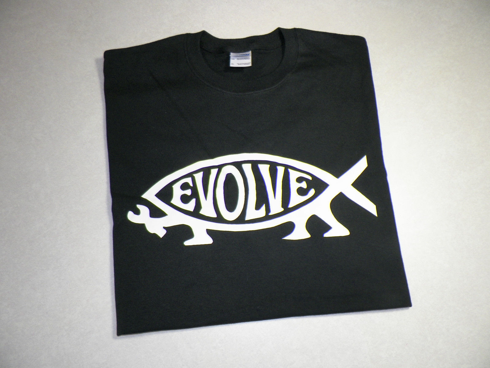 Evolve Athiest T shirt tee Evolution Fish Darwin Theory