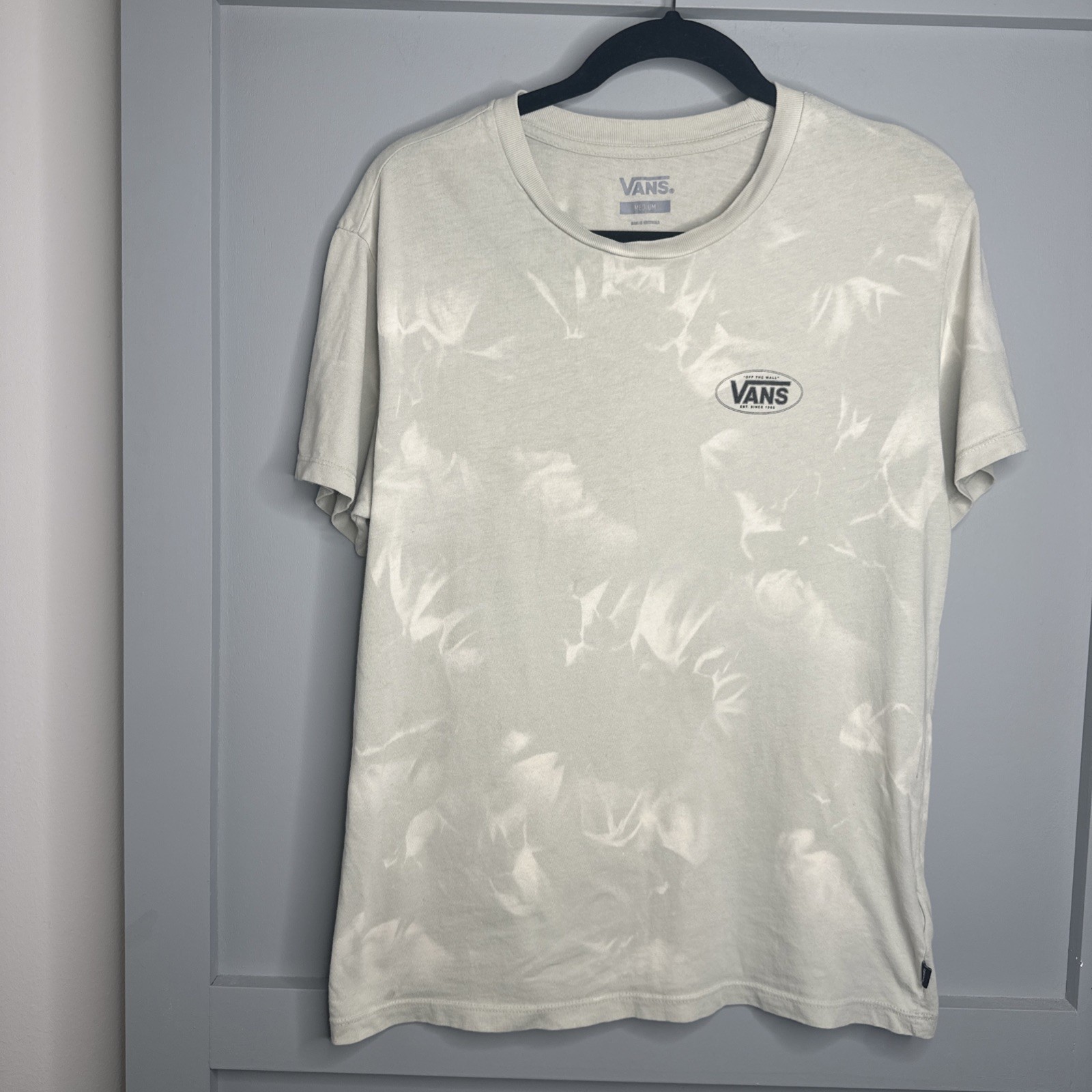 VANS Reflectionz Unisex T-shirt Celadon Green/Water Wash Size M 100% Cotton