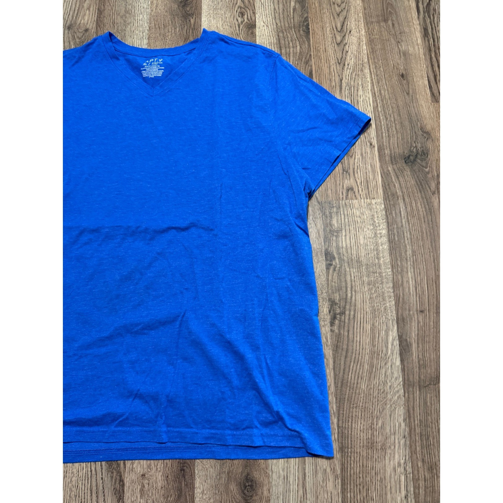 APT.9 Premier Flex Men’s T-Shirt XL Royal Blue Solid V-Neck Lounge Tee Excellent