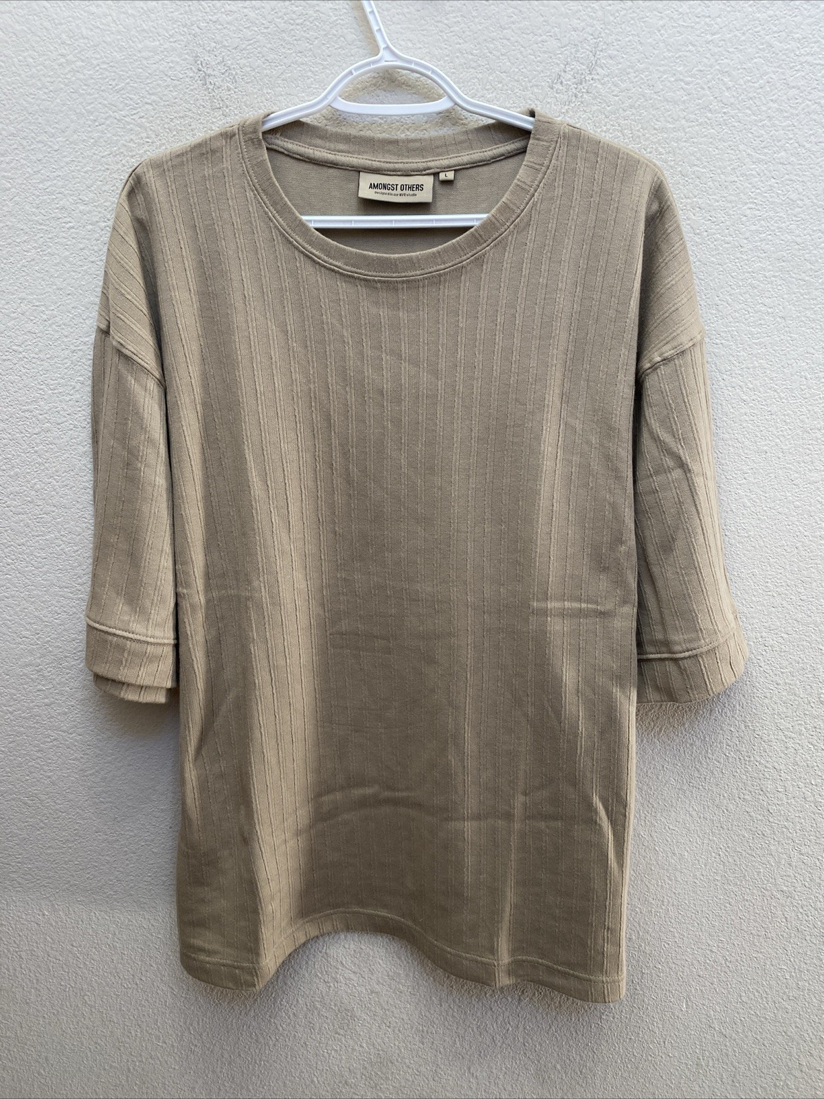 NEW Amongst Others Men’s Large Beige Drop Shoulder Boxy Short Sleeve T-Shirt