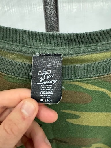 Vintage Tee Swing Camouflage T-Shirt Made in USA Green Camo Shirt XL