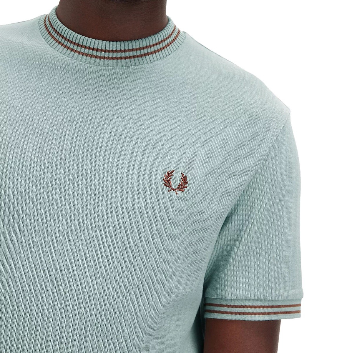 Fred Perry Men’s Ribbed Jersey Cotton SS Logo Crew Tee Shirt M8679 Silver Blue