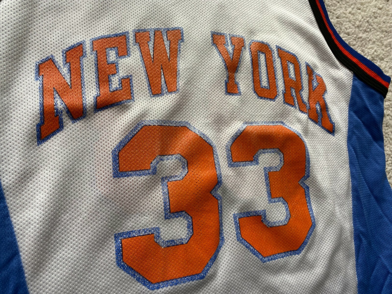 CHAMPION New York Knicks Patrick Ewing NBA Basketball Jersey Shirt 90’s Vintage