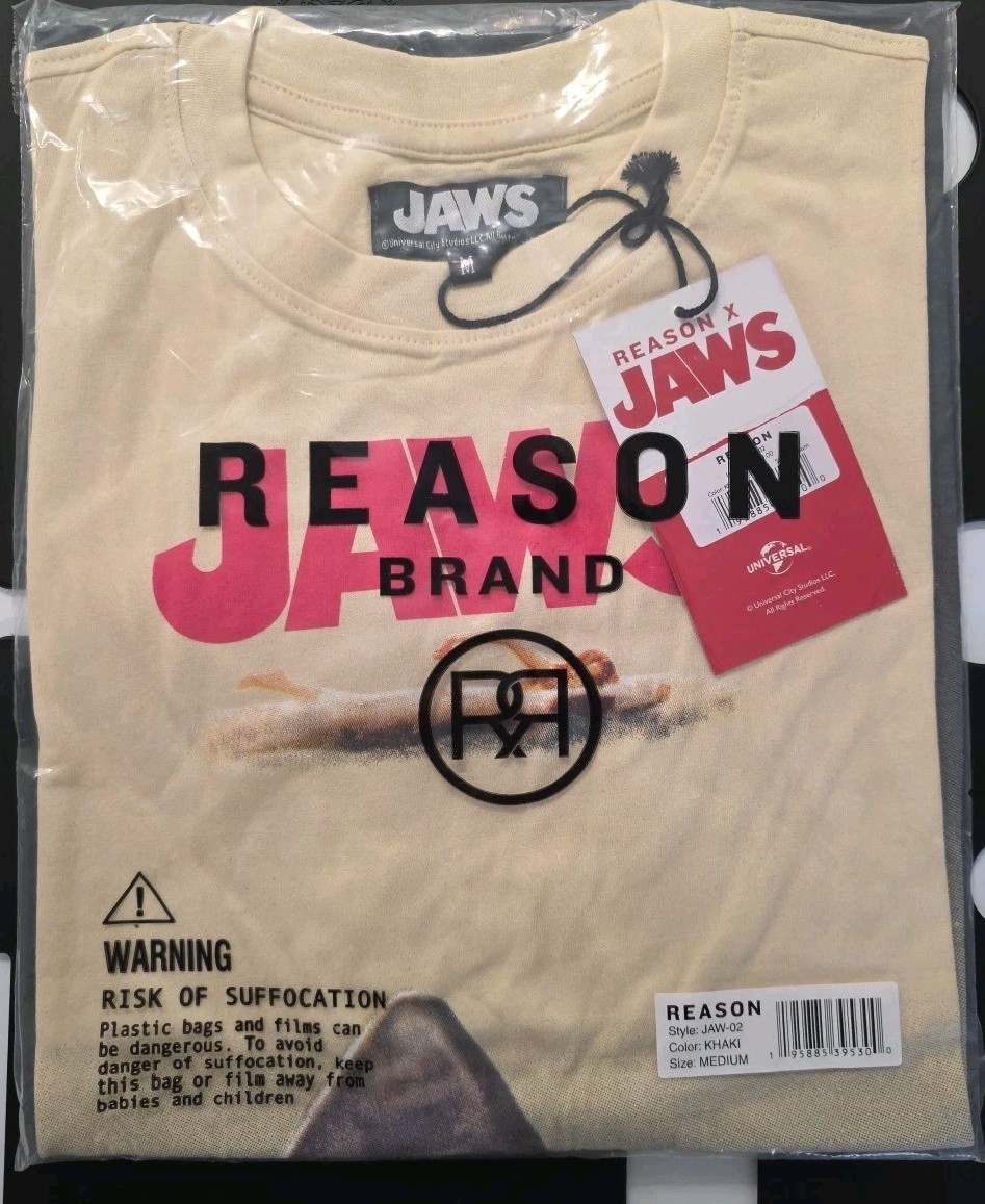 NWT Reason X JAWS Universal Studios Short Sleeve T-Shirt Men’s Size Medium