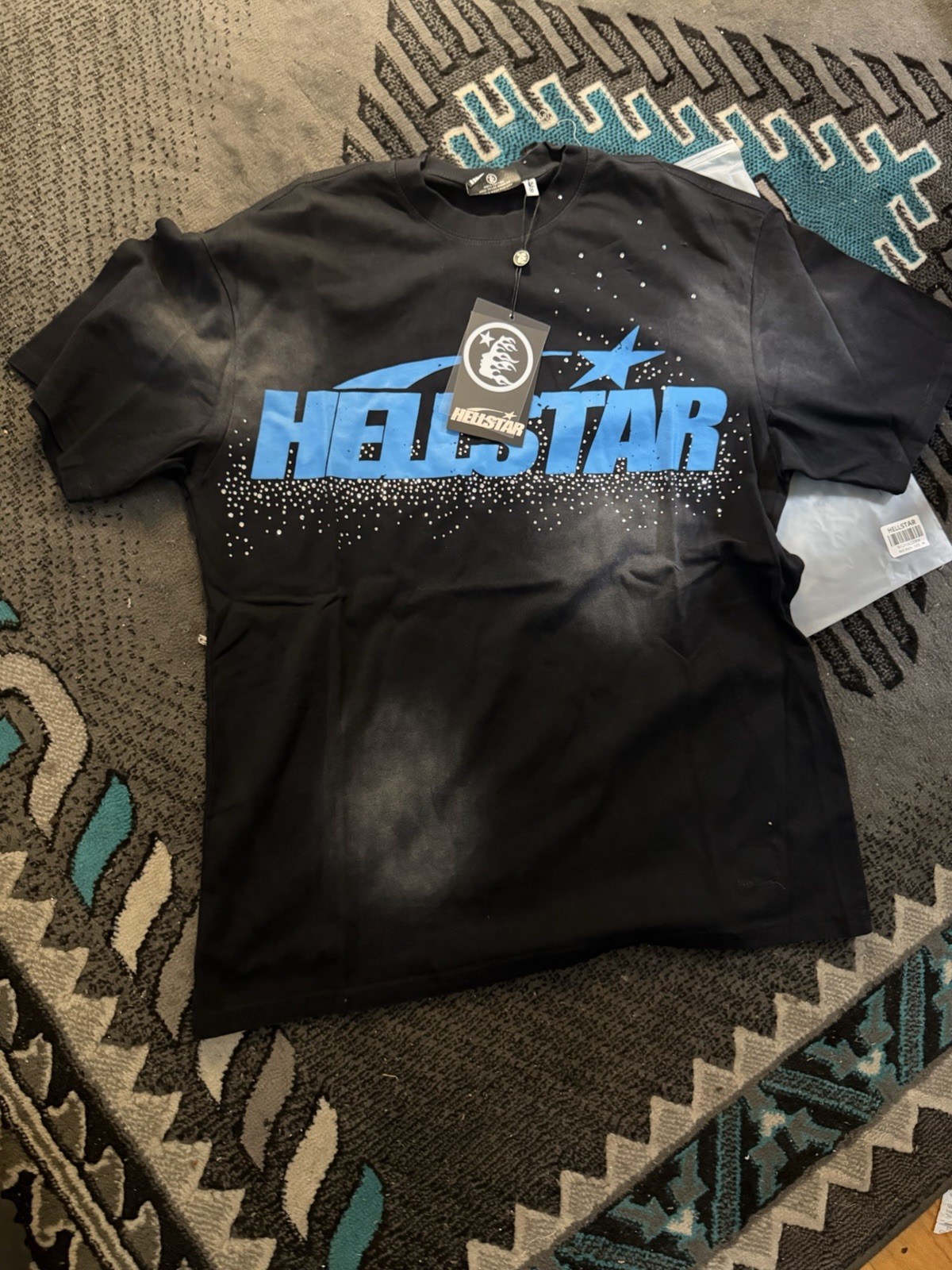 Hellstar Men’s Black Blue Cotton Jersey Graphic Logo Crew Neck Tee Size M