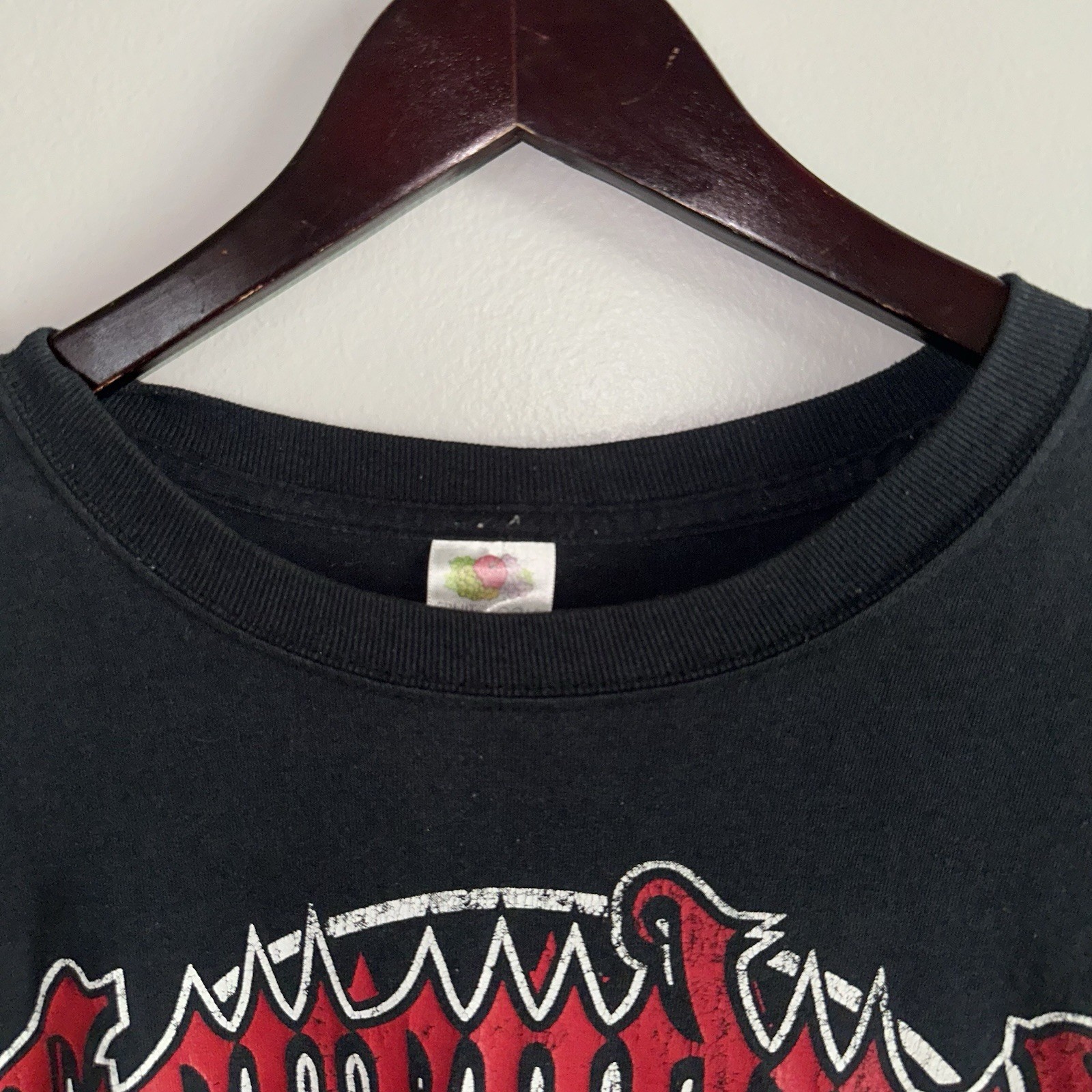 Sevendust Band T-Shirt Black Skull Graphic Atlanta Georgia Men’s XL 25×30 Y2K