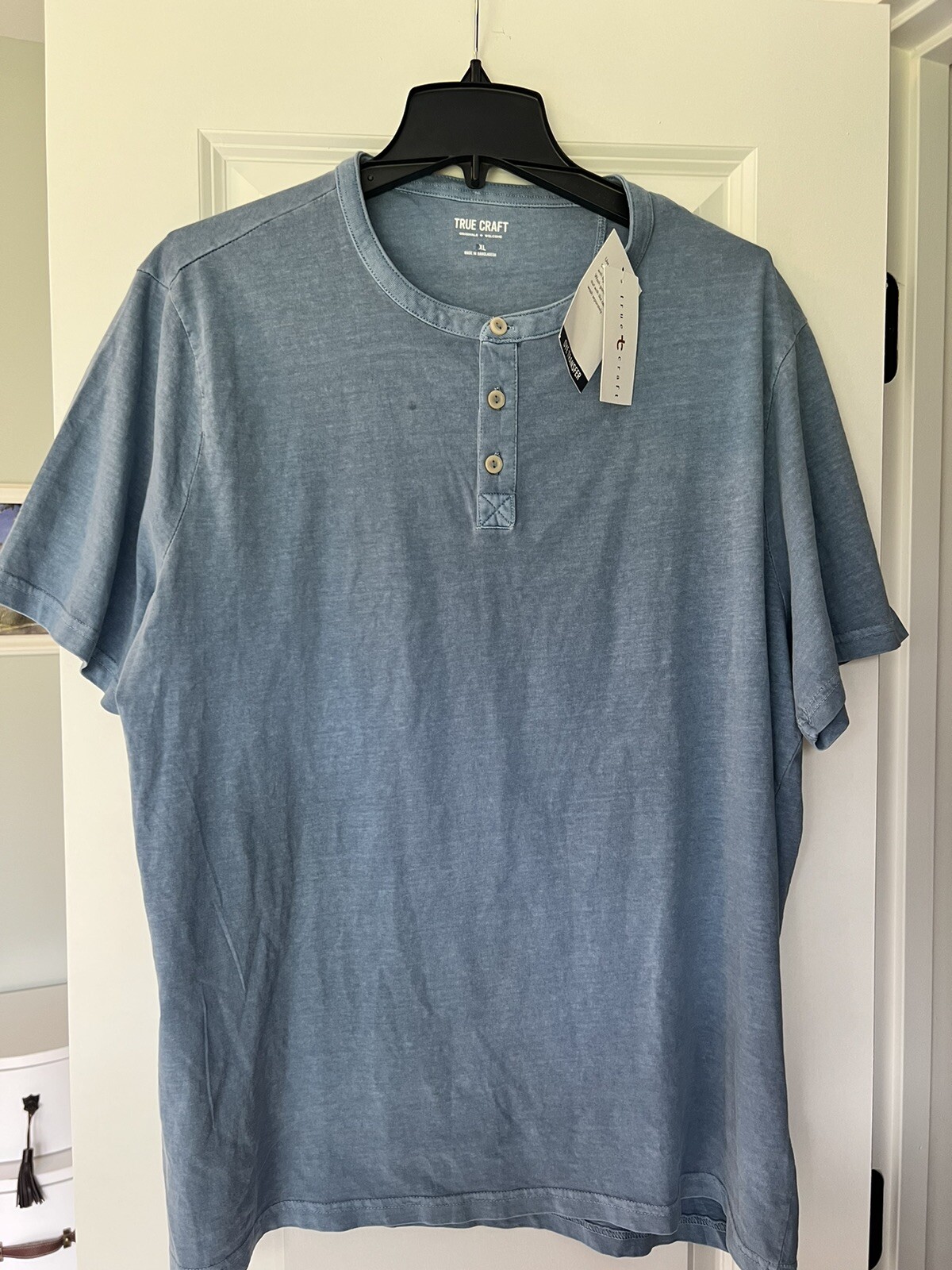 True Craft Men’s Henley T-Shirt Blue NWT Size XL Spring/Summer see description