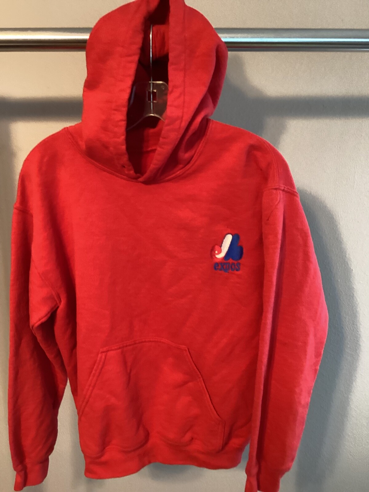 Small Mens VTG Montreal Expos embroidered pullover hoodie sweatshirt shirt