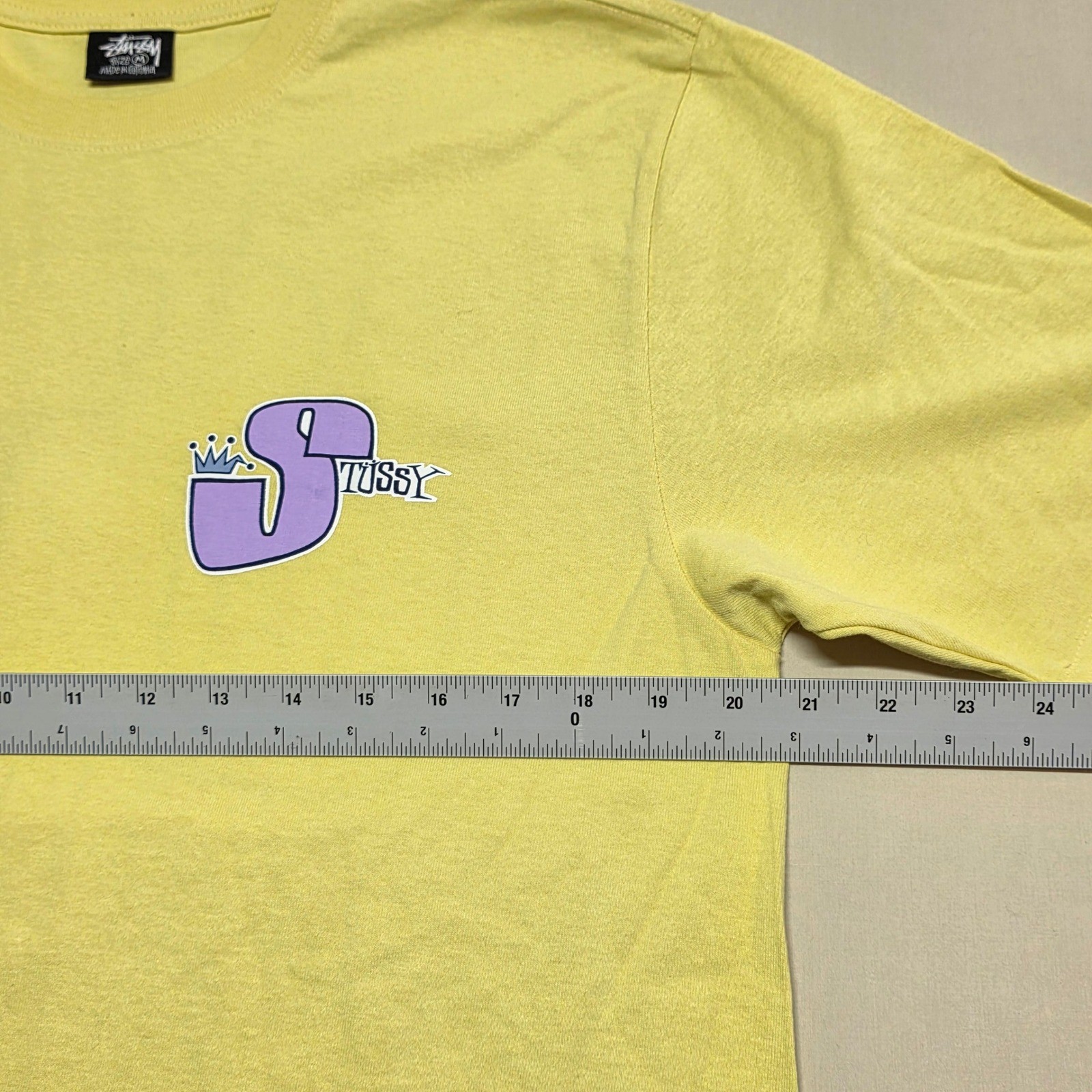Stussy Men Yellow Crown Logo Graphic T-Shirt Size Medium Streetwear Pullover