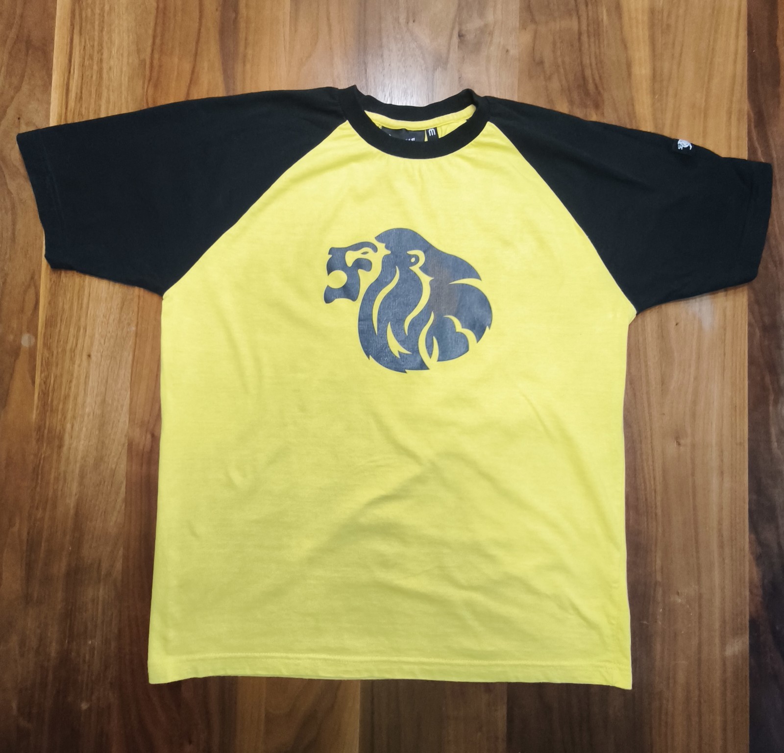 Lonsdale London T-Shirt/Tea Raglan Streetwear Y2K Retro Vintage Box Old School
