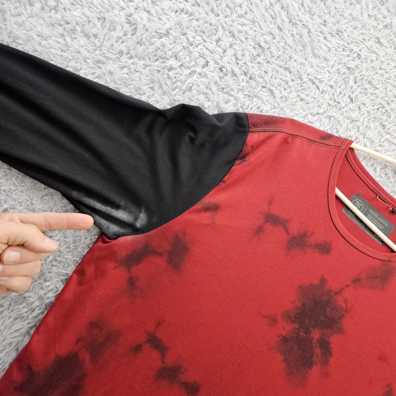 ROARK Run Amok Running Shirt XL Red Long Sleeve Performance Tie Dye *Stain