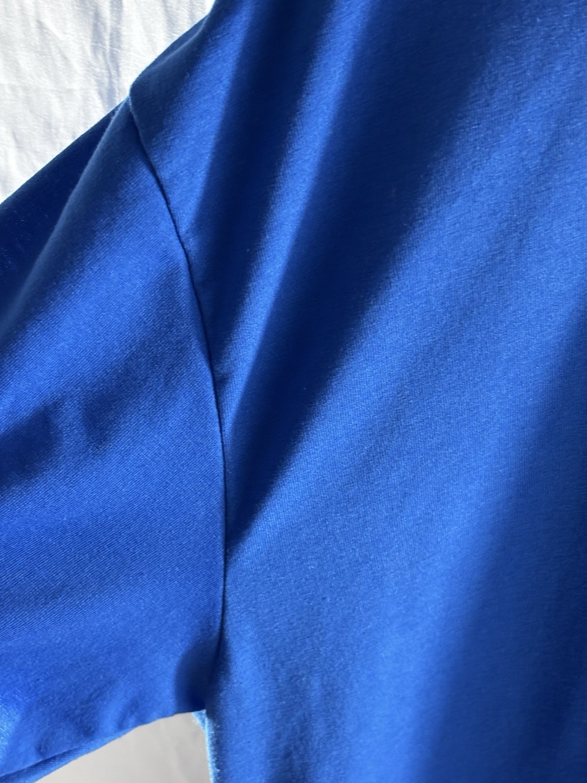 Mens Pullover T- Shirt Bright Blue Polyester Easy Care Unbranded No SIZE READ