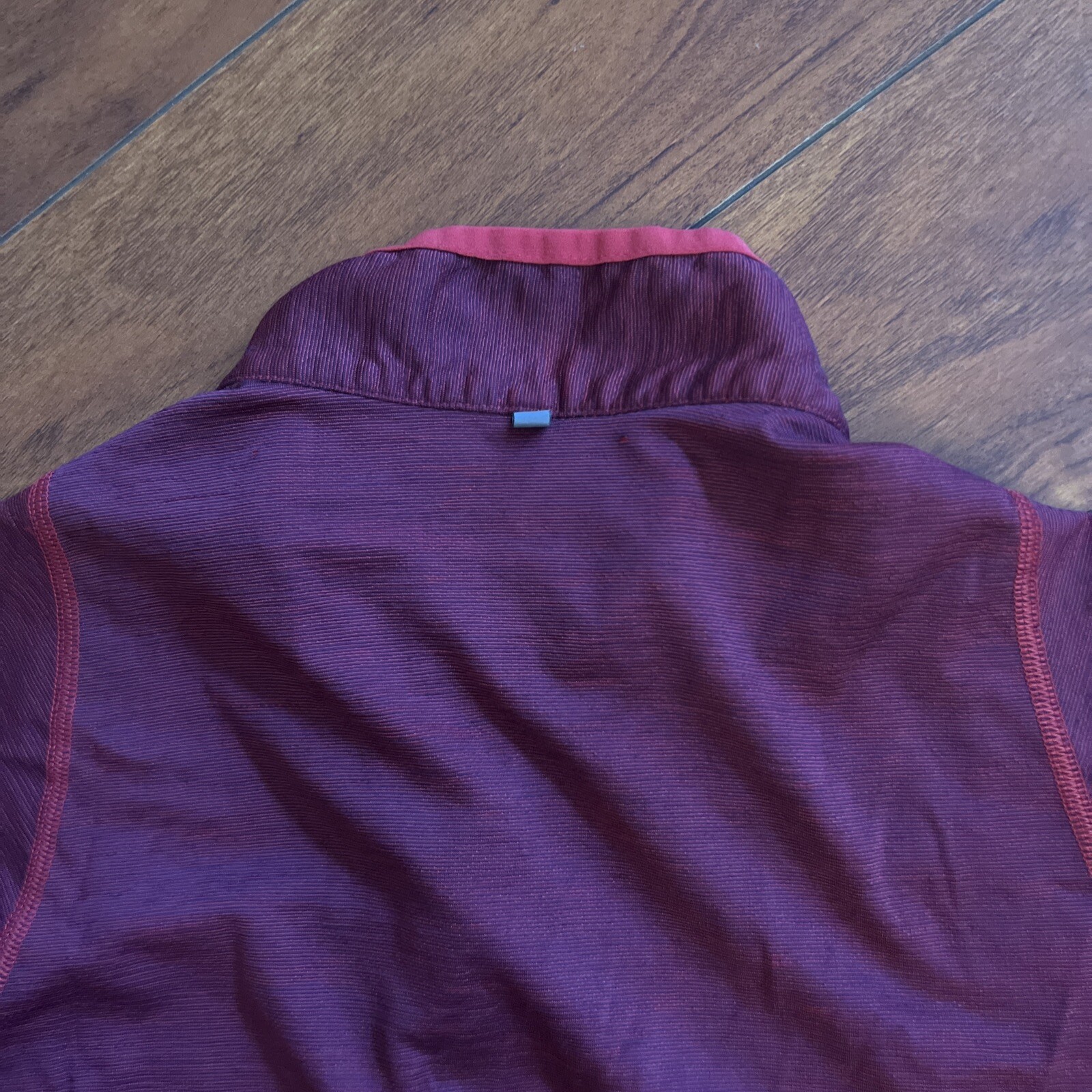 Nike Dri-Fit Men’s L Long Sleeve Running Shirt 1/4 Zip Swoosh Red 339654-656 Gym