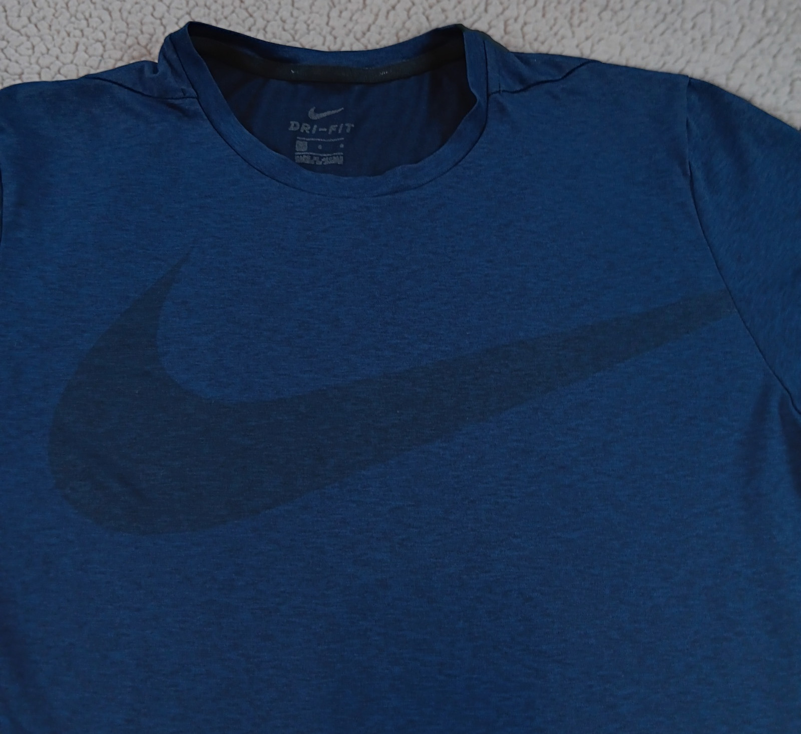 Nike Dri-FIT The Nike Tee Men’s L Blue Graphic Print Nike Swoosh T-Shirt