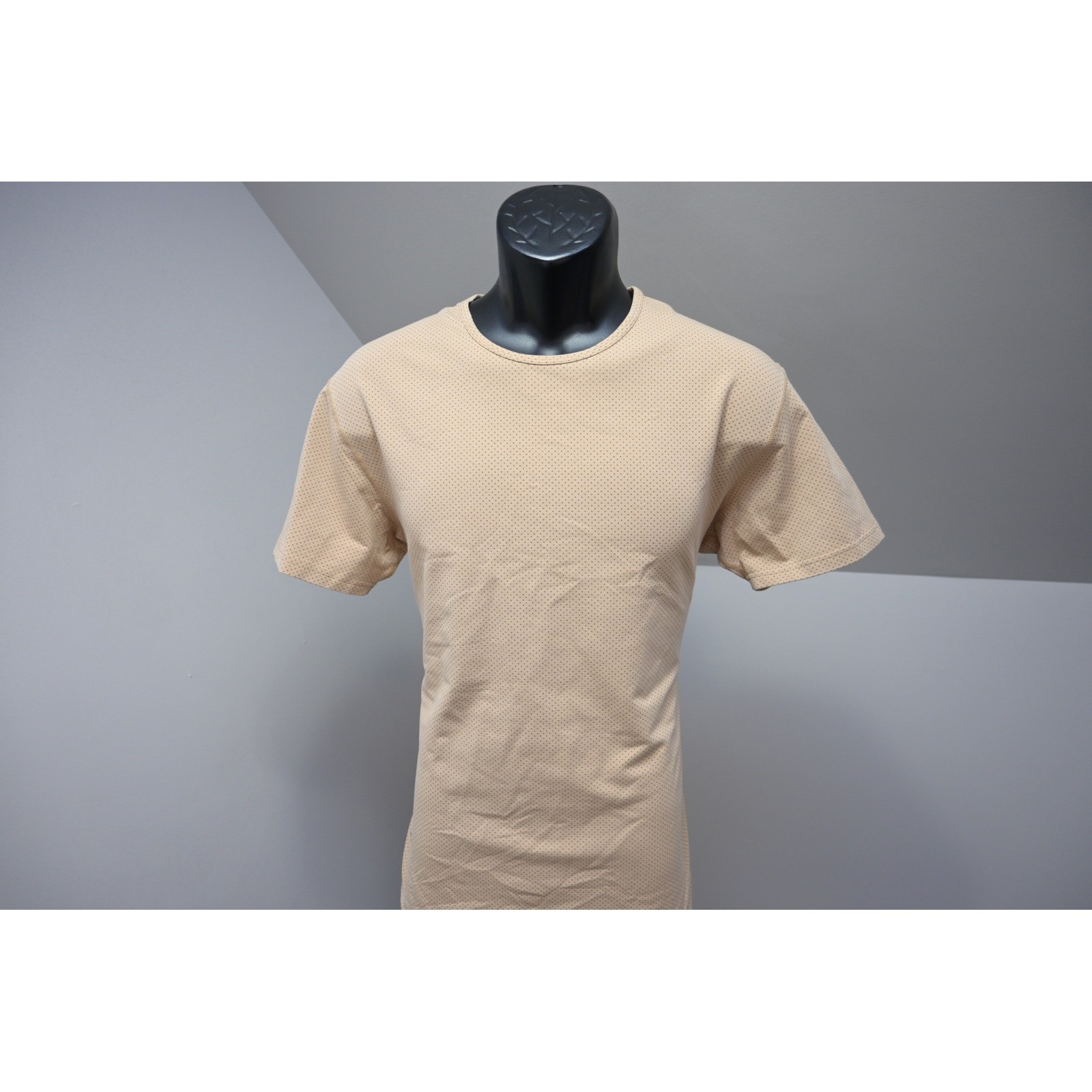 BYLT Drop Cut Lux T-Shirt Mens Medium Tan Perforated Short Sleeve Excellent