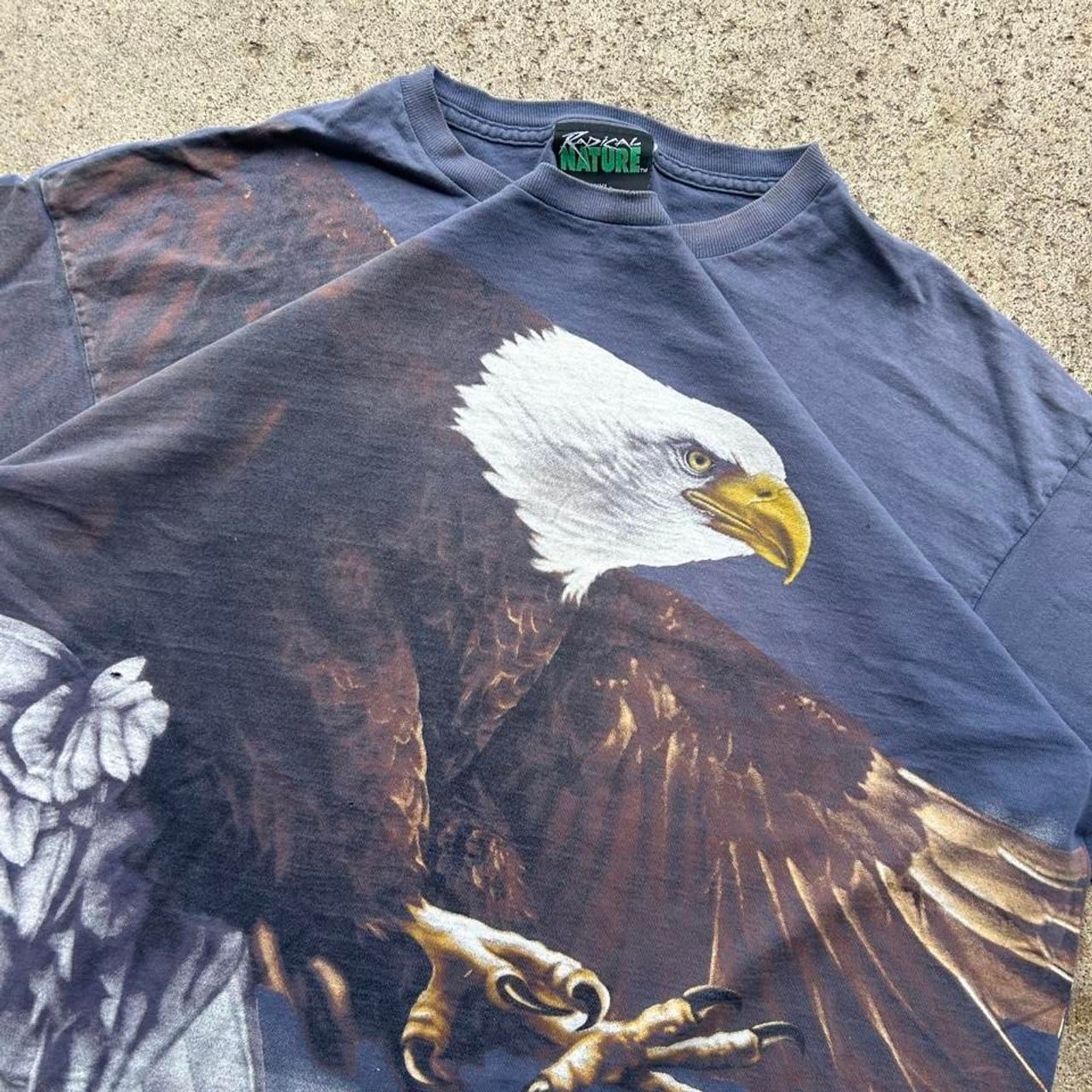 Vintage 90s Radical Nature Eagle Graphic Tee aop Size XXL