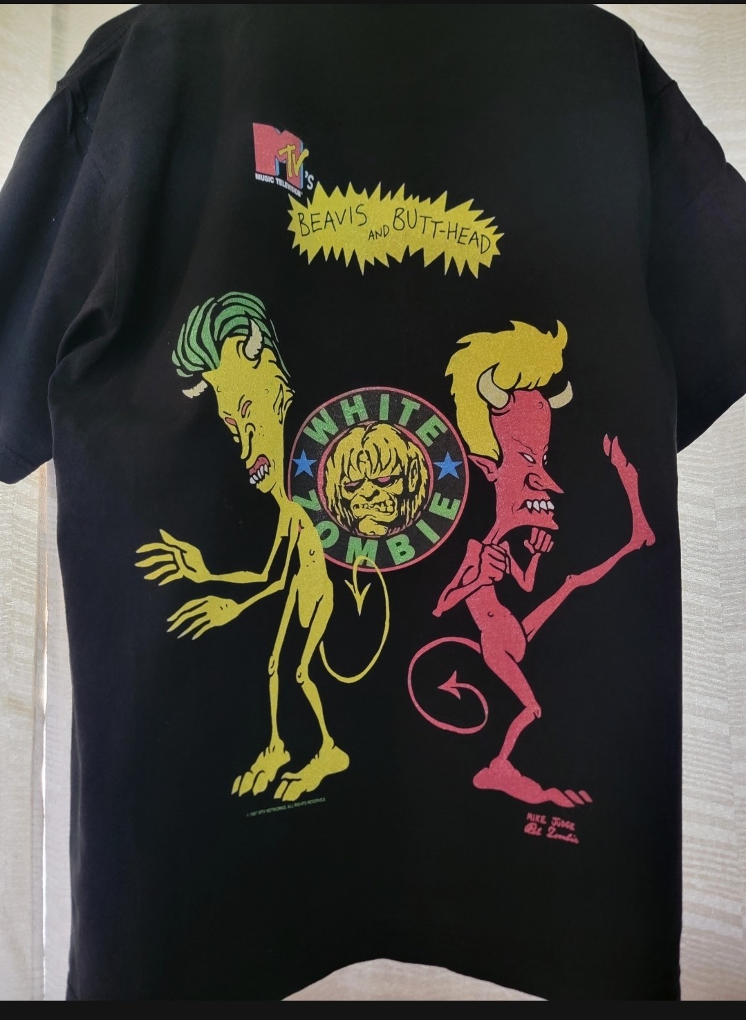 Beavis And Butthead Do AMERICA WHITE ZOMBIE ON A HEAVYWEIGHT SHAKA T SHIRT