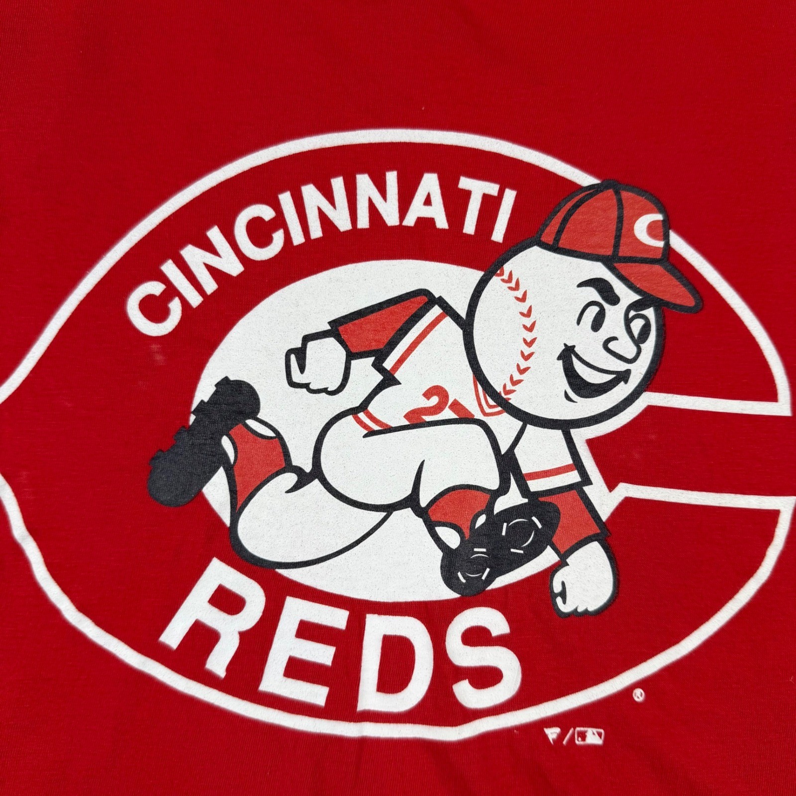 Fanatics T-Shirt Men’s Medium Red Cincinnati Reds Mr Redlegs MLB Baseball Tee