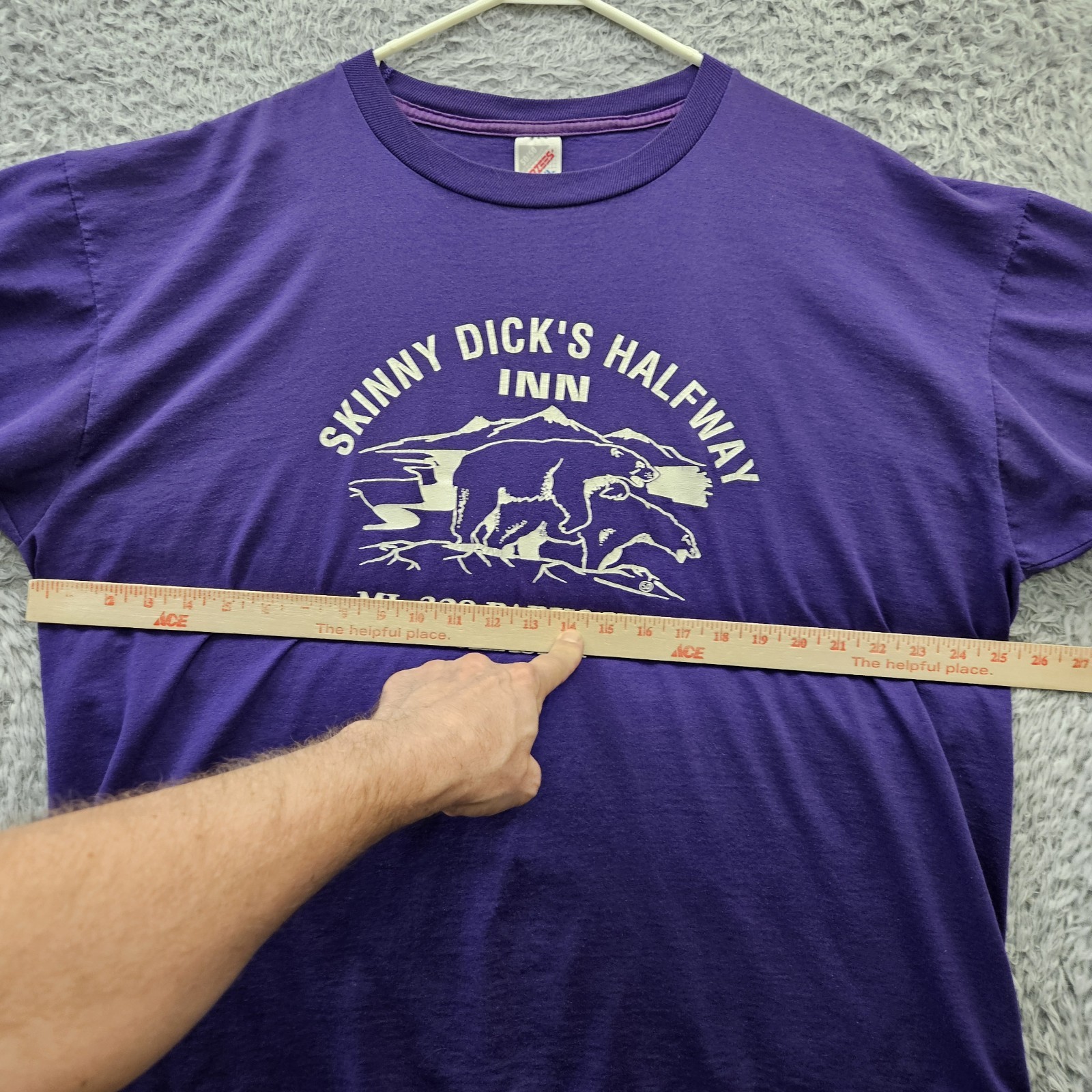 Funny Vintage 90s T Shirt Skinny Dicks Halfway Inn Alaska 2XL JERZEES Polar Bear