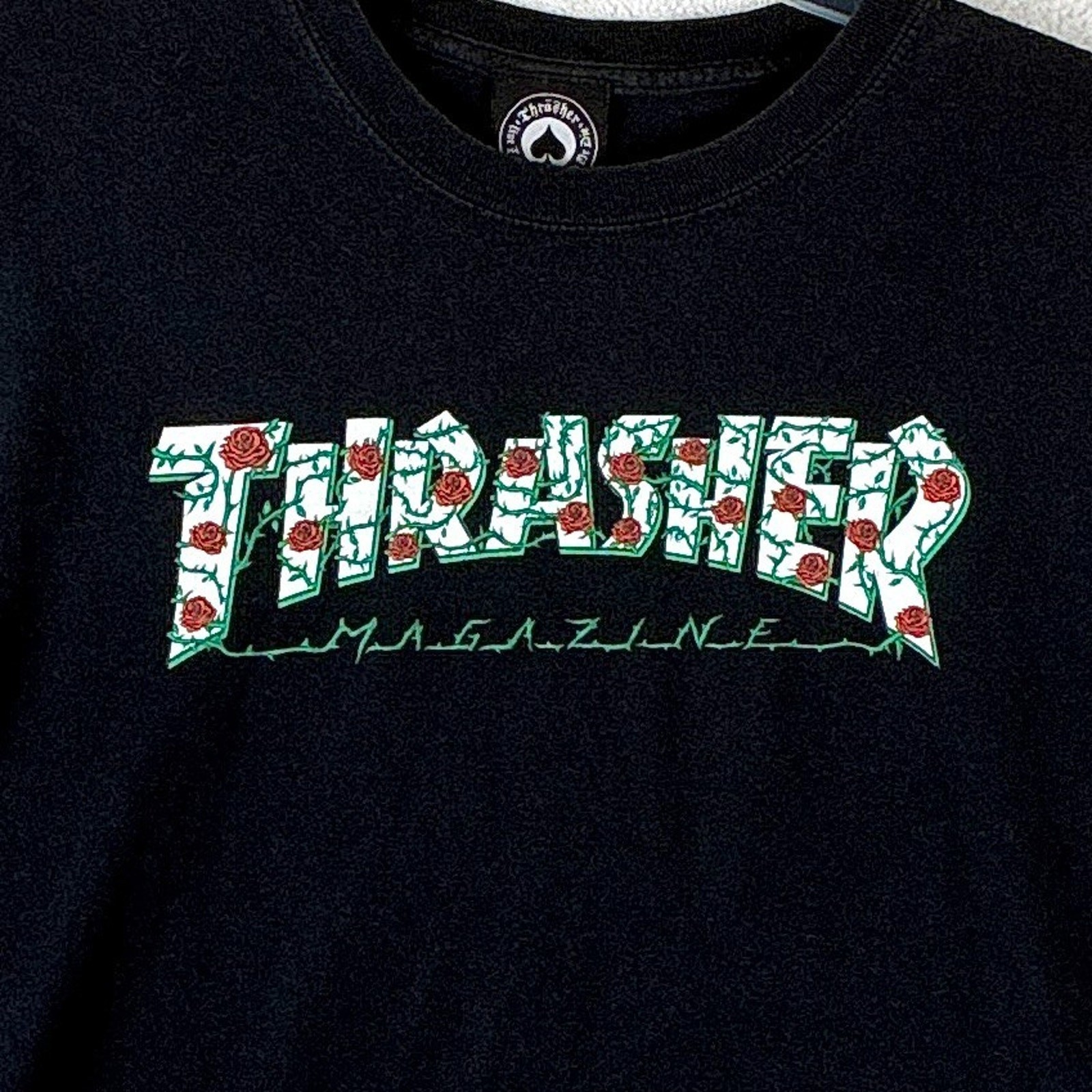 VTG Thrasher Magazine Tshirt Mens L Black Roses Thorns Skate Streetwear Y2K