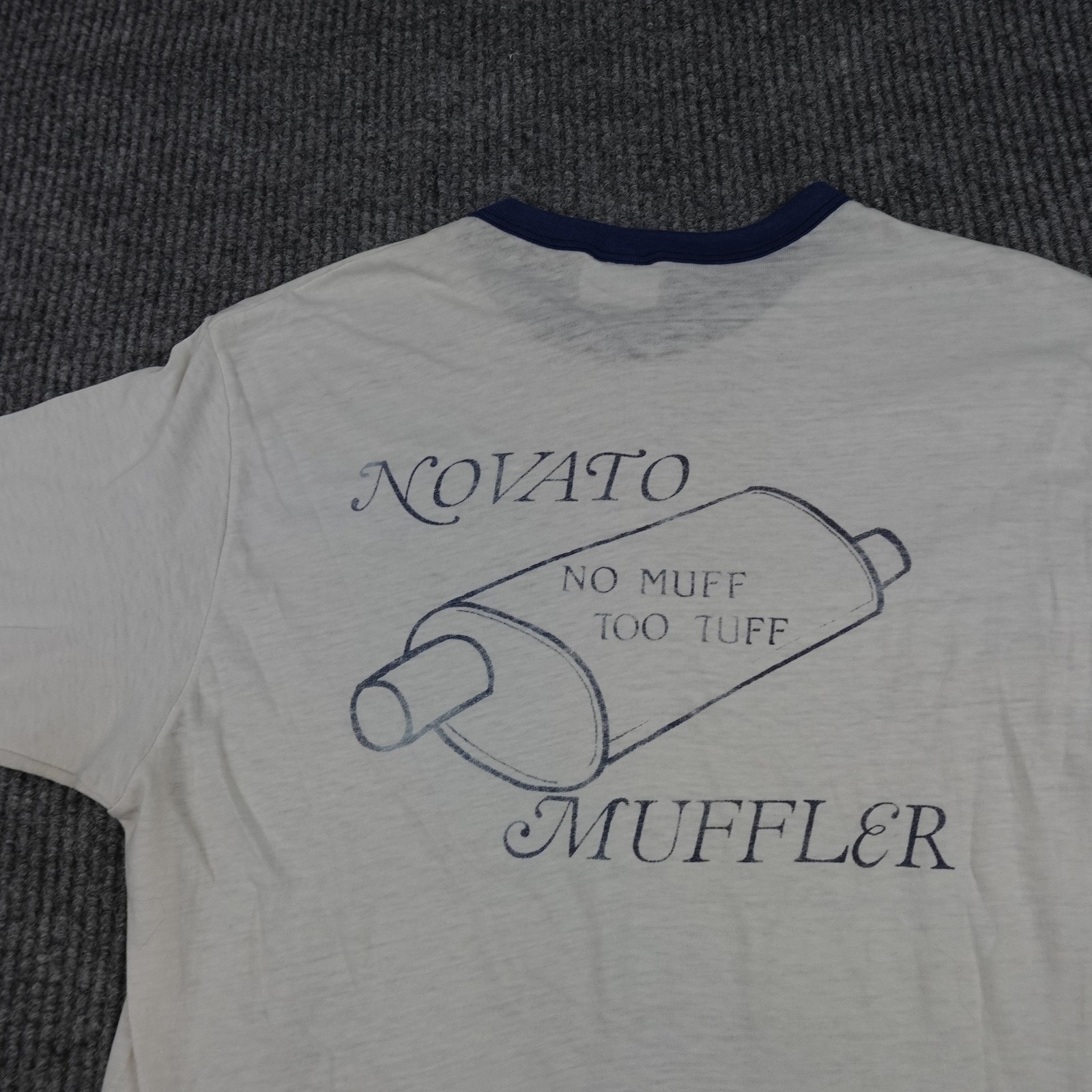Vintage Paper Thin Novato Muffler Shirt Mens Large White Ringer No Muff Too Tuff