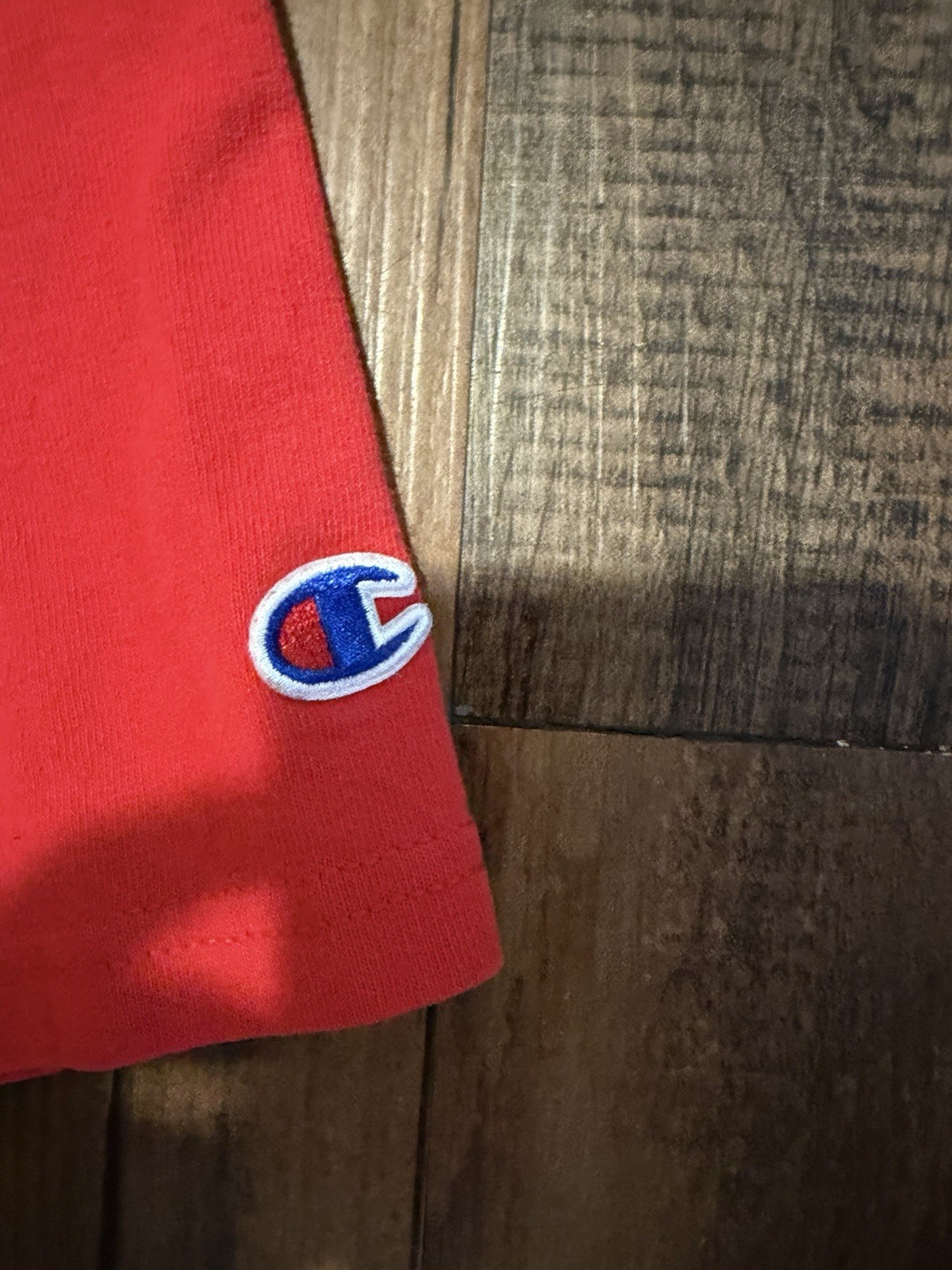 Champion Men’s Small Red Crew Neck Short Sleeve Cotton Knit Logo T-Shirt Vintage