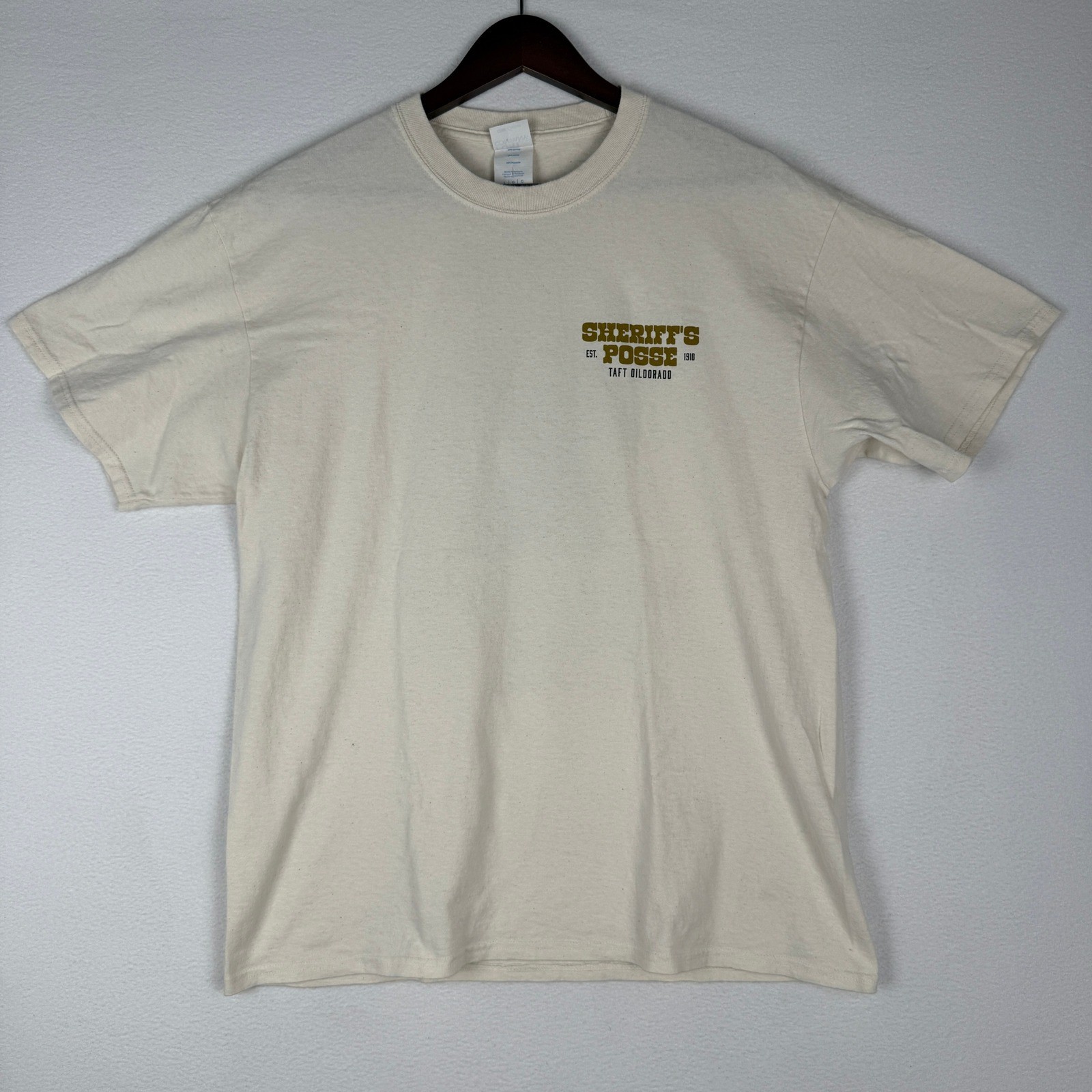 Sheriffs Posse Taft Oildorado Port & Company Mens L T-Shirt Cream Western