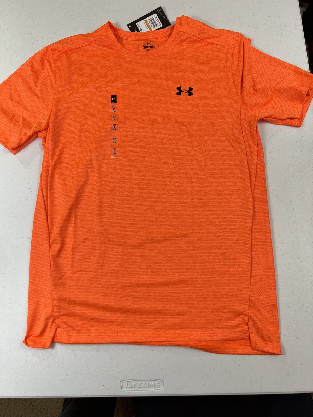 NWT Under Armour Men’s Tech Loose Fit T-Shirt Orange Size Small