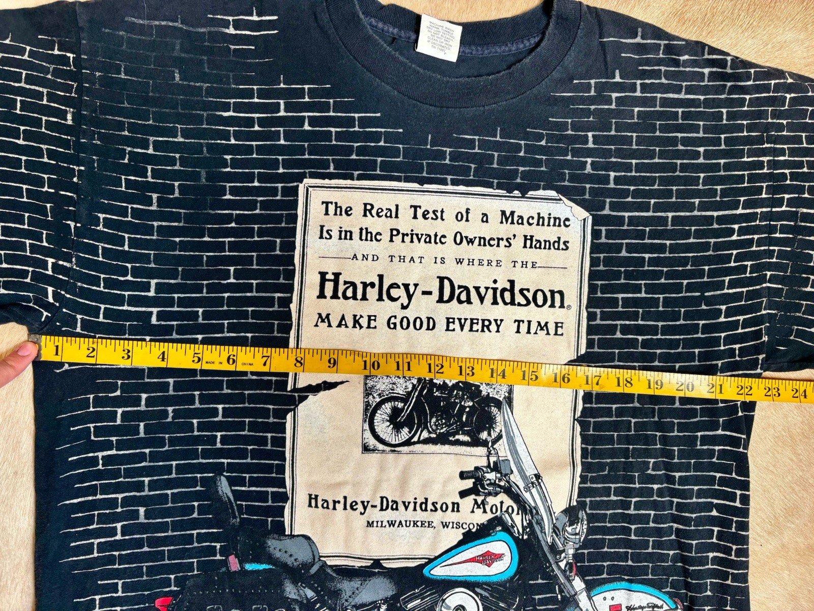 Vintage 1995 Harley Davidson Brick Wall All Over Print MILWAUKEE Graphic Large