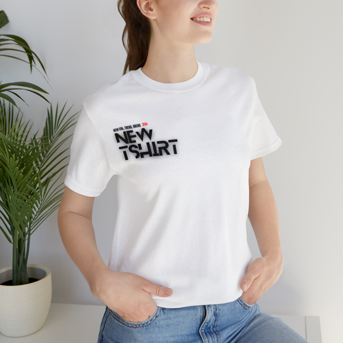 New T-shirt Bianca a maniche corte…