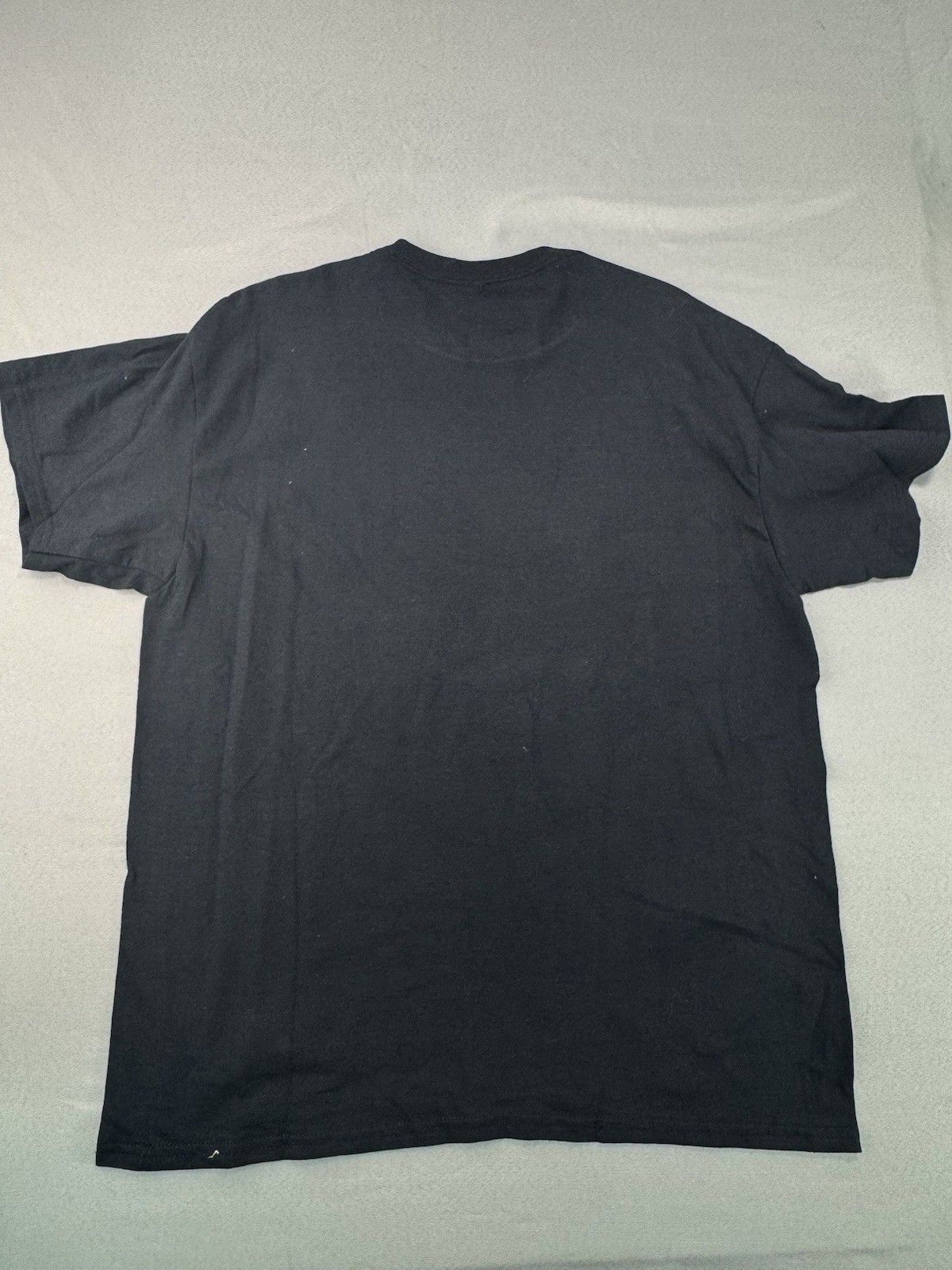 Sneaker Threads Push It To The Limit Graphic Shirt Men’s Sz Large Tshirt NEW