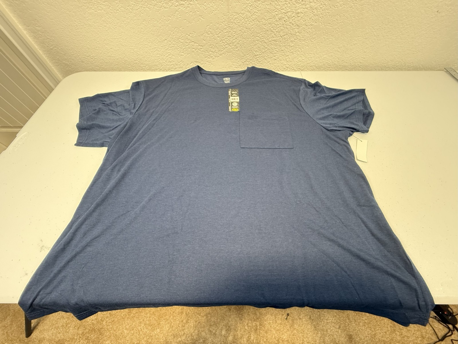 Men’s Shirts, (New w/tags), Athletic Works, S/S Crew Neck Pocket Tee 4XL (58-60)