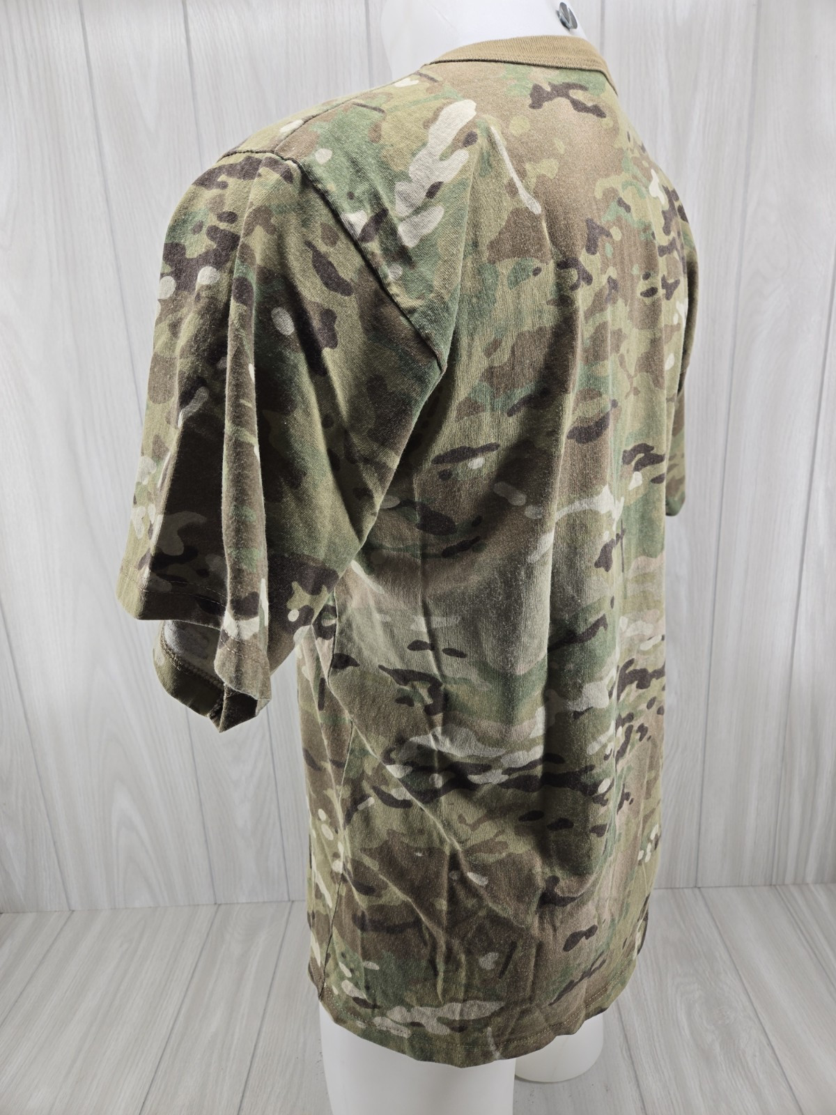 Vintage 90s Rothco CAMO Short Sleeve Mens Size Large T-Shirt Made In USA