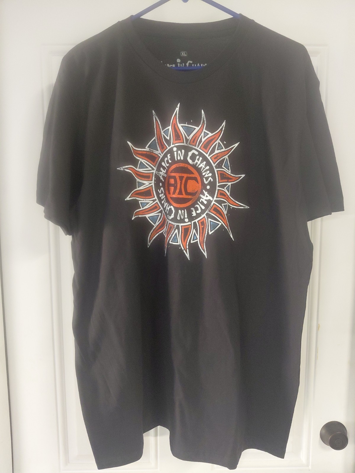 Alice In Chains Tribal Sun Logo T shirt Unisex Black T shirt Size XL