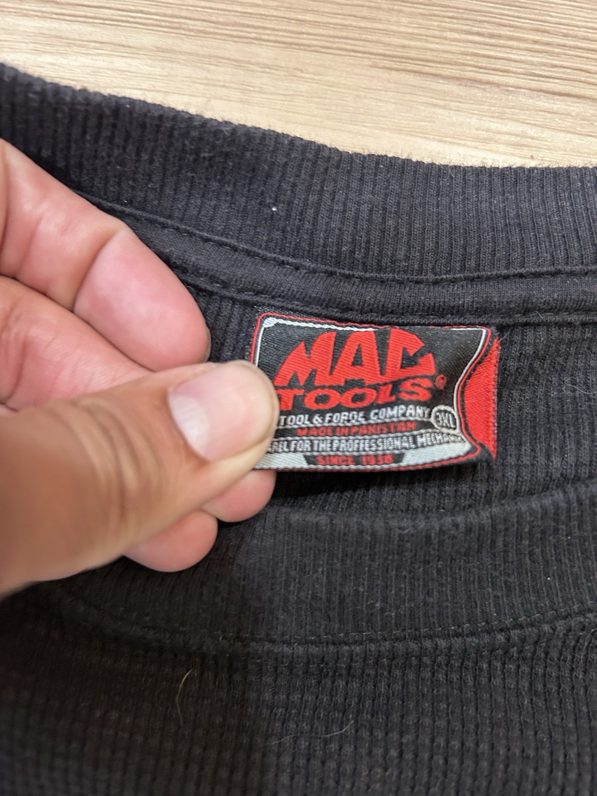 Mac Tools Black 2XL Graphic Print Thermal Henley Vintage Pull Over Mechanic