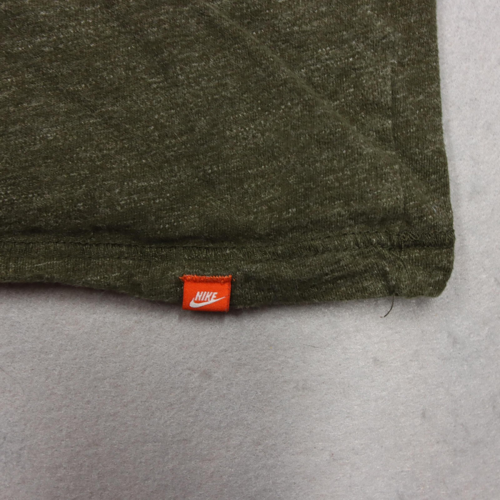 Nike Shirt Mens Large Green Short Sleeve Cotton Crewneck Swoosh Logo Malaysia