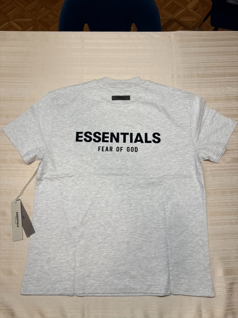 Fear of God Essentials Light Oatmeal T-Shirt SS22 100% Authentic