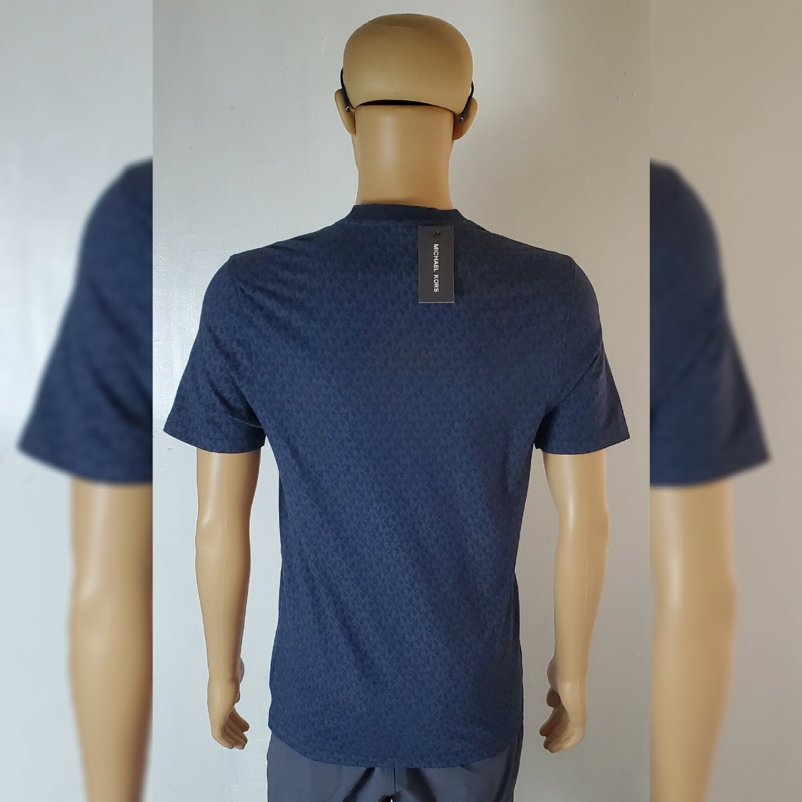 NWT MICHAEL KORS SHORT SLEEVE TSHIRT MEN’S ALLOVER MK LOGO PRINT SIZE M BLUE