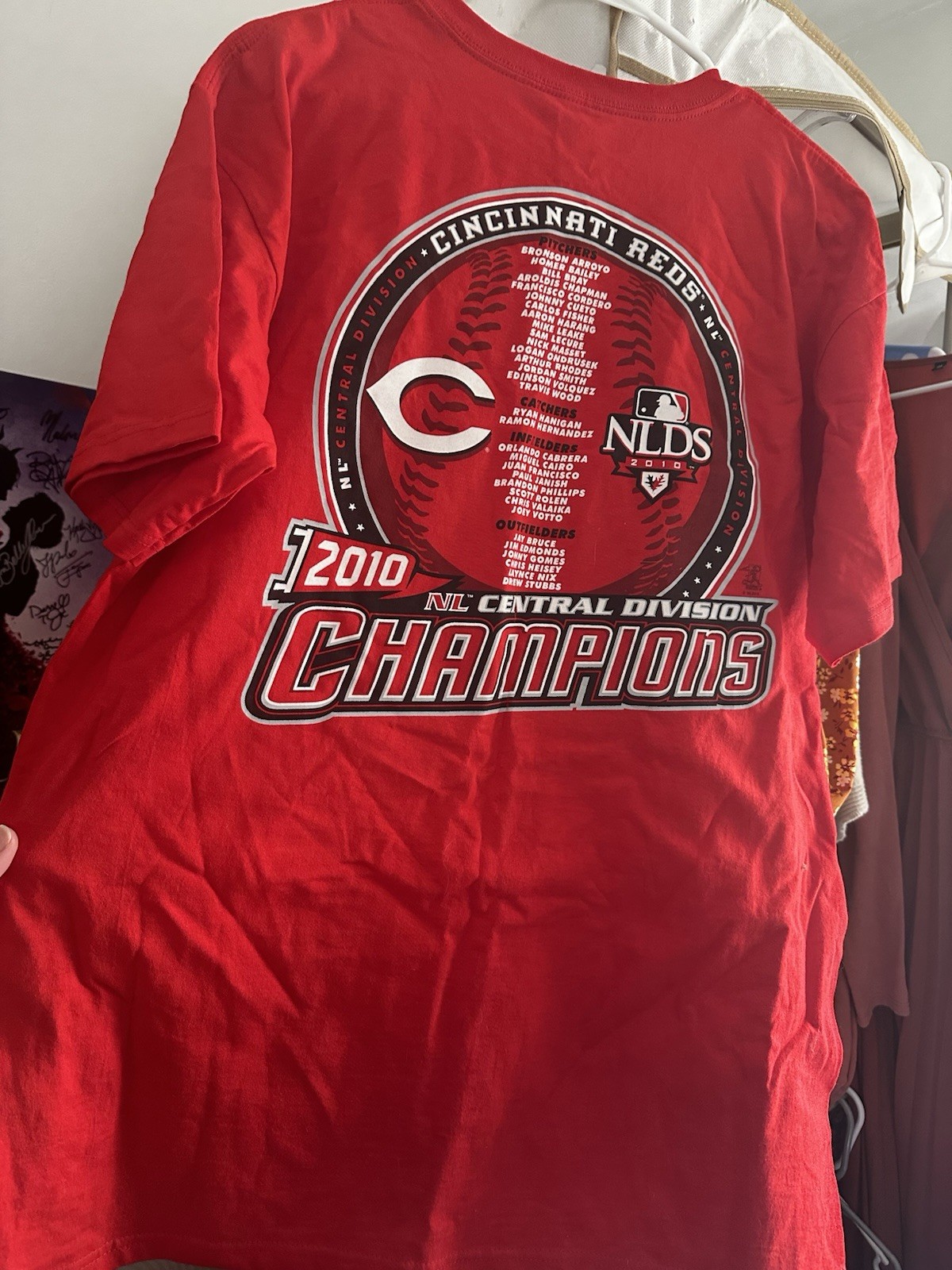 2010 Cincinnati Reds Central Division champs T-shirt NWT