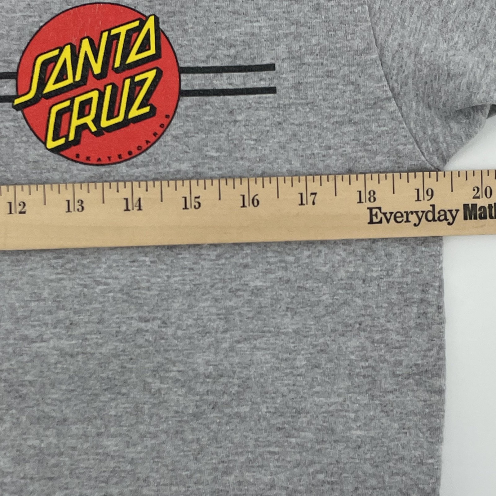 Santa Cruz Shirt Mens Medium Gray Skateboard Logo Double Sided Graphic Tee